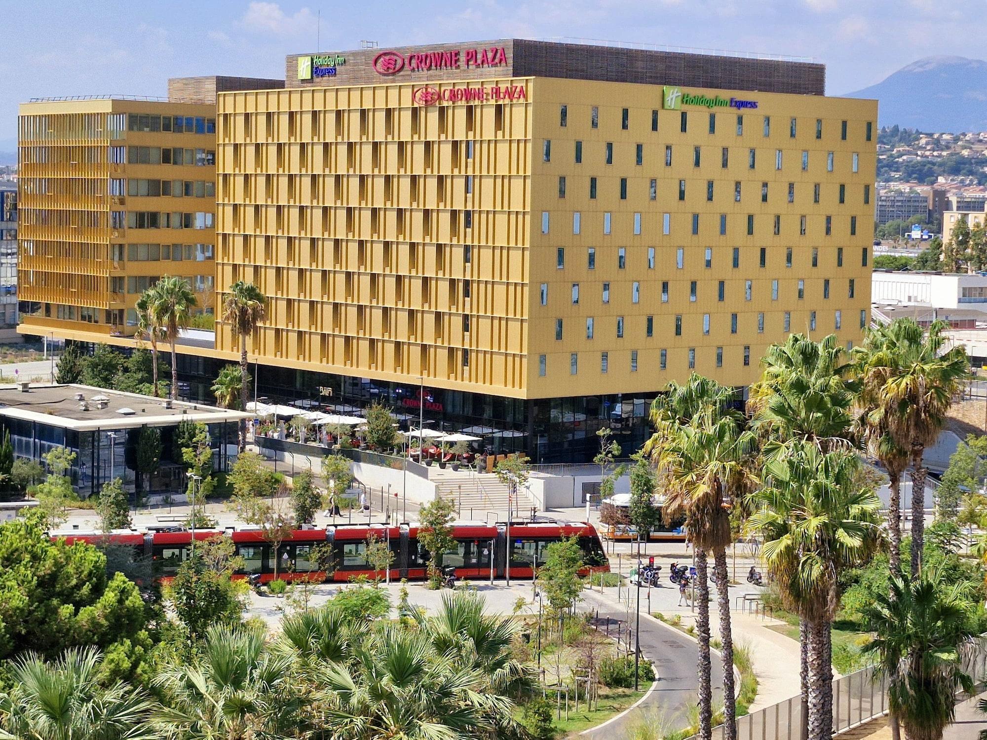 Vista Exterior Holiday Inn Express Nice Grand Arenas by IHG