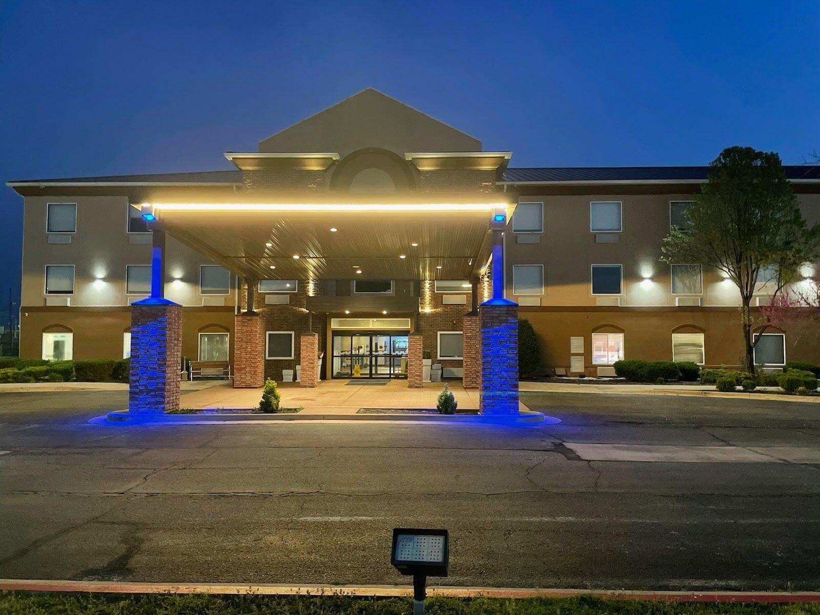 Vista Exterior Route 66 lnn & Suites