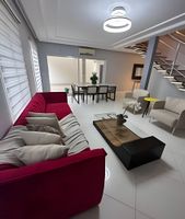Arriendo temporal - Casa com piscina 5 suites 1 quarto e AC