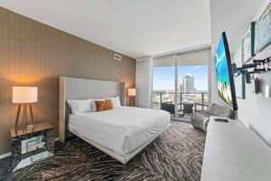 Renta temporal - Sunny Balcony - Beautiful Stay for 2 With Ocean Views & Resort Amenities