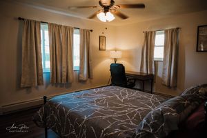 Alquiler Vacacional - Beautiful home near I-77/64 spilt perfect for a quick stay or West Virginia stay