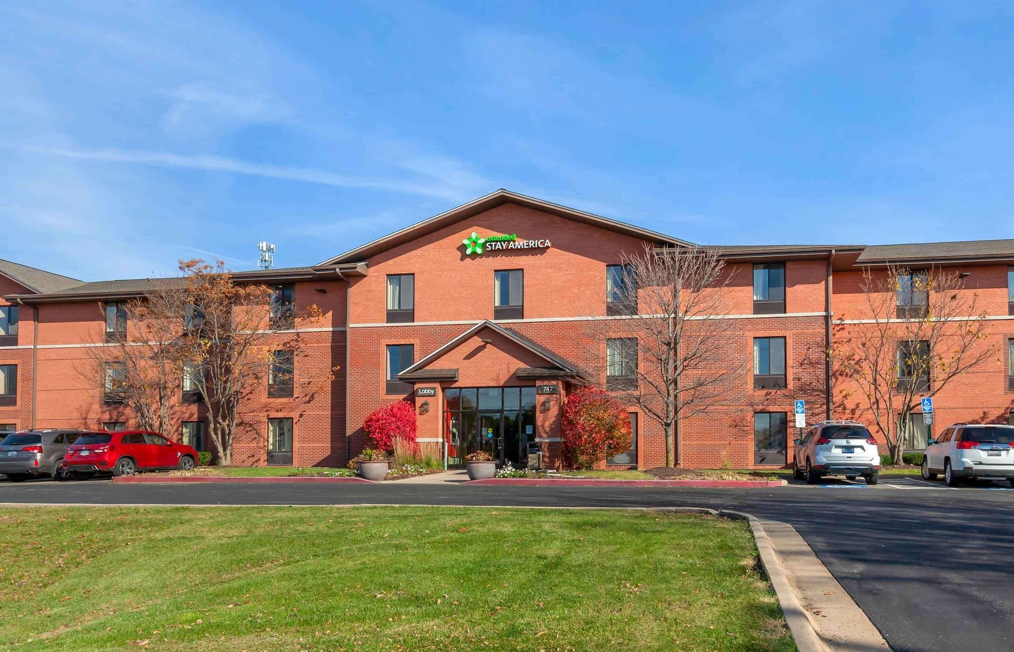 Vista Exterior Extended Stay America Select Suites Rockford State Street