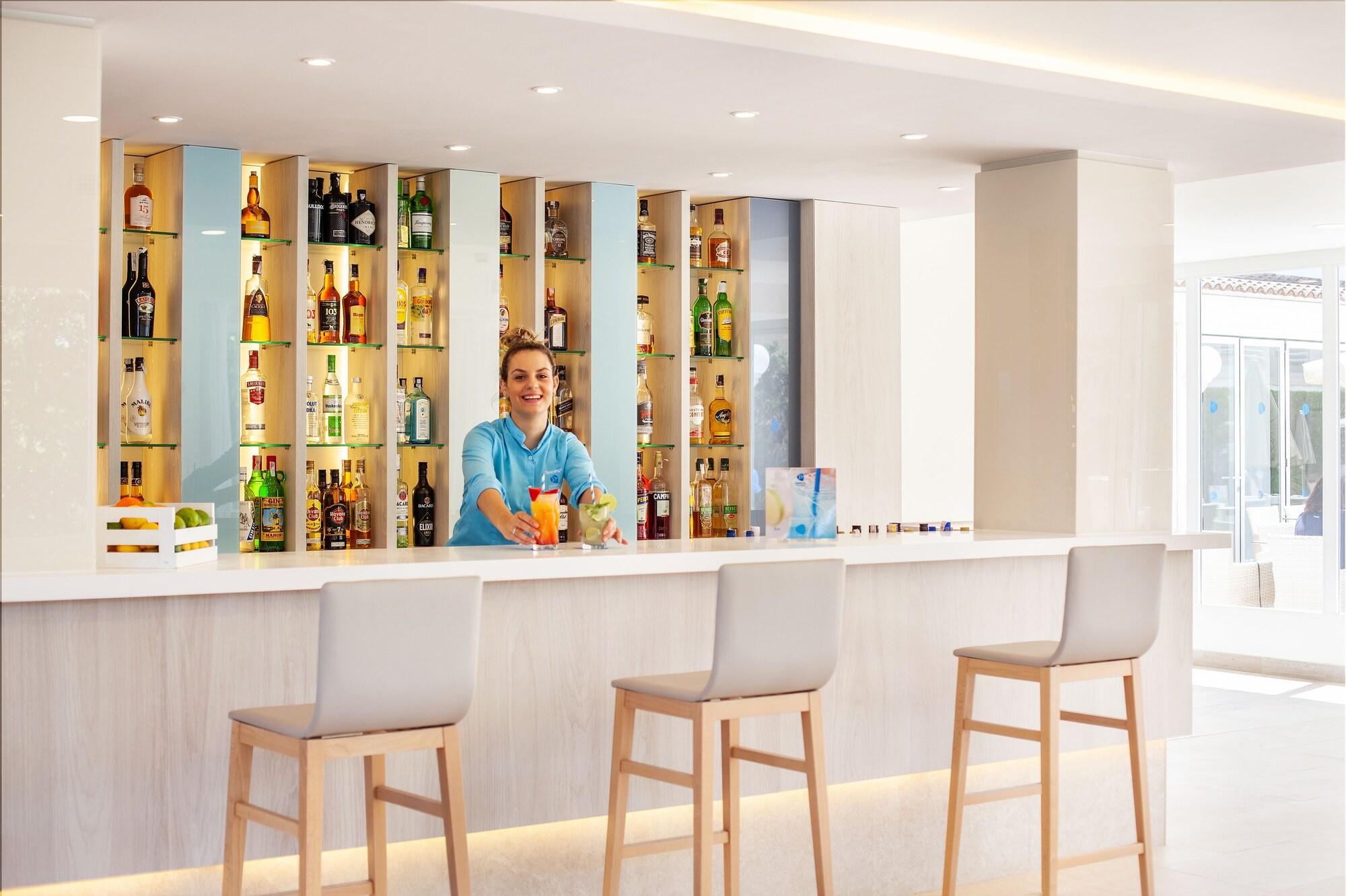 Bar/Salón Grupotel Dunamar
