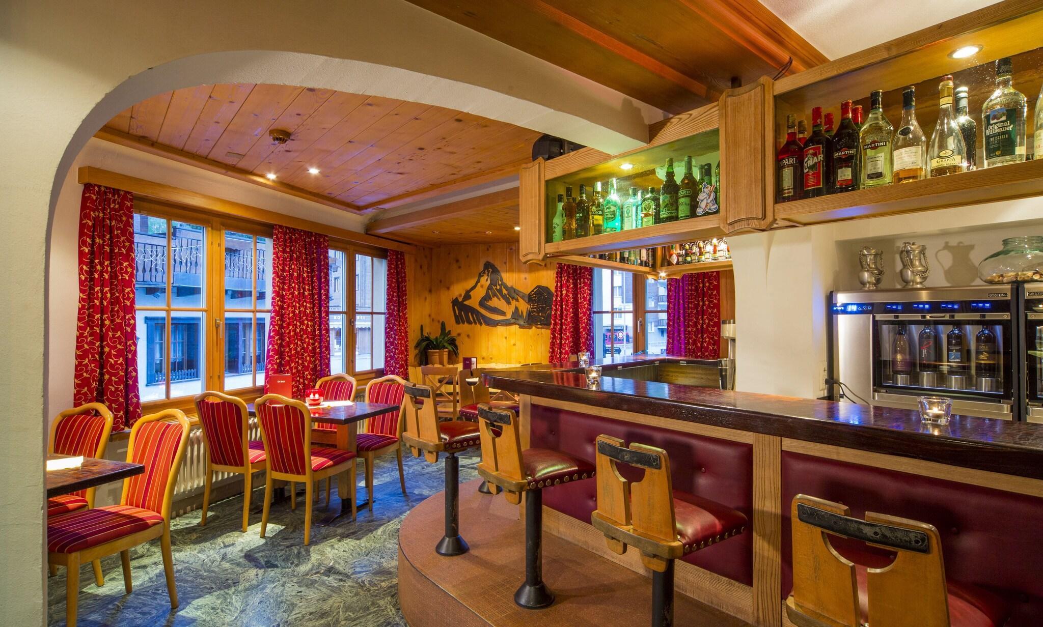 Bar/Salón Hotel Excelsior