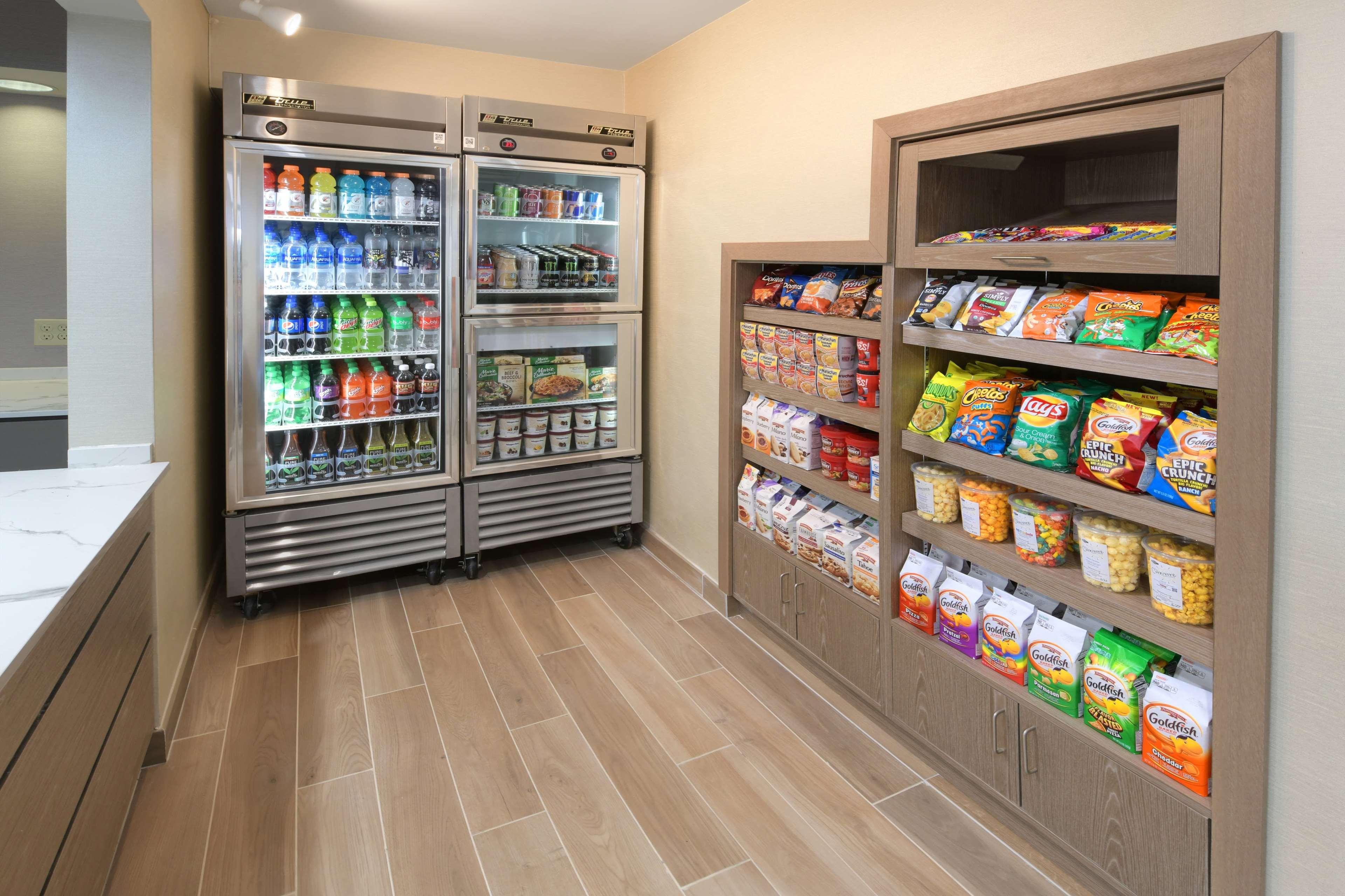 Bar/Salón Sonesta ES Suites Albuquerque