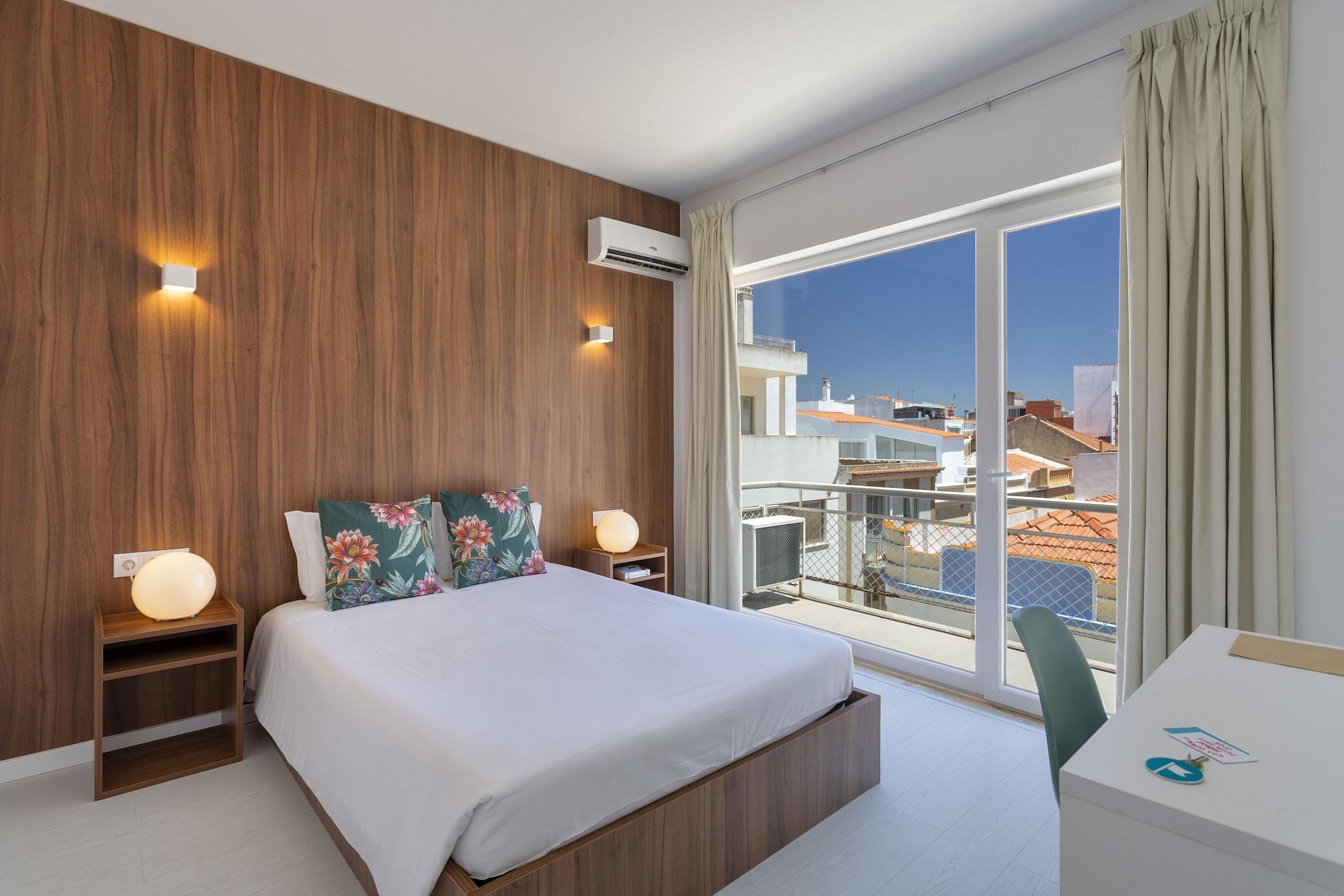 Varios Next Inn
