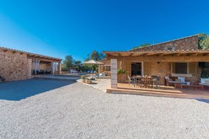Renta Vacacional - H Rreo in Campos With 3 Bedrooms and 2 Bathrooms