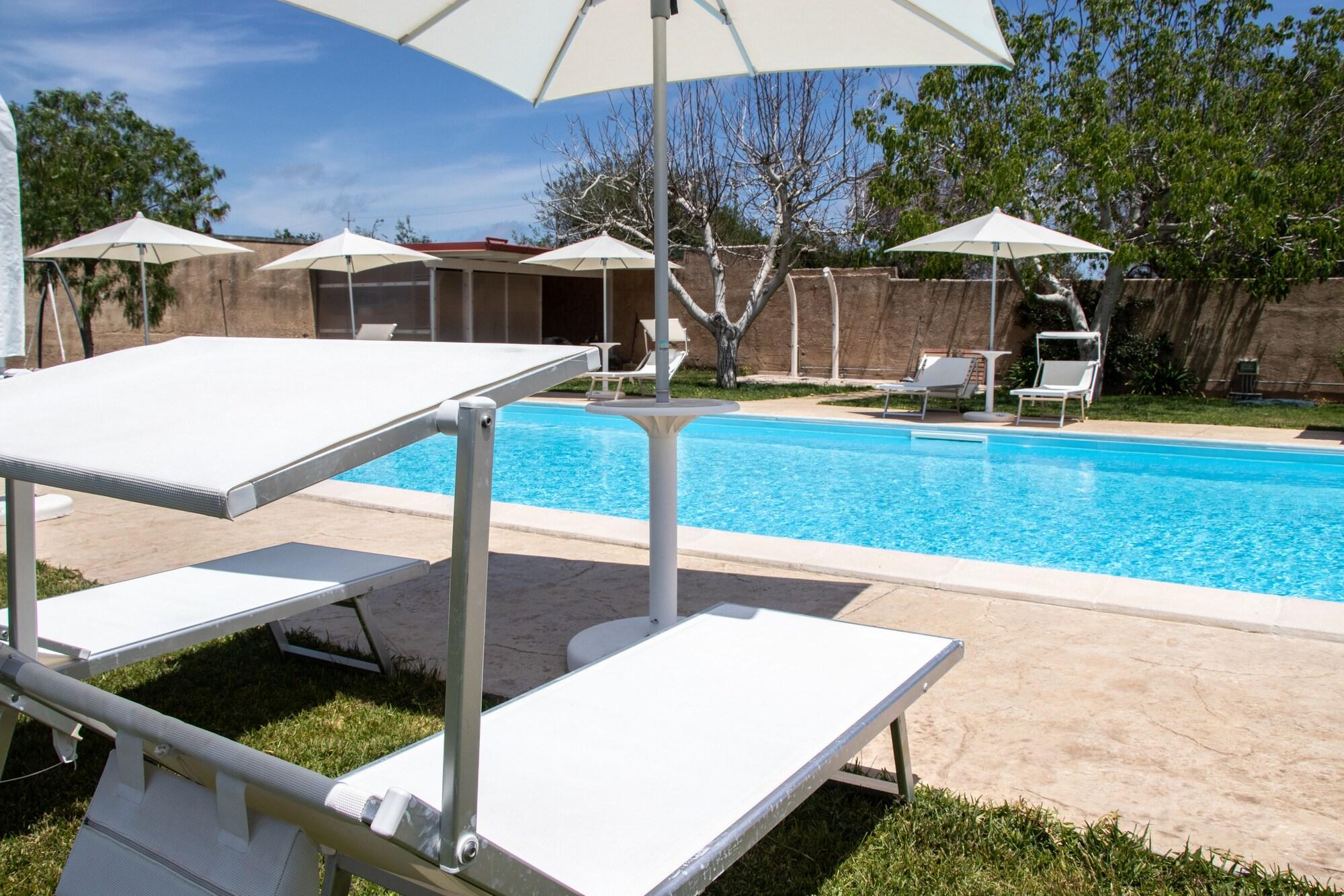 Vista da fachada Corte dei Melograni Resort