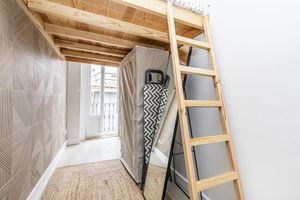 Alquiler Vacacional - Charming Studio Located in the Heart of Lisbon