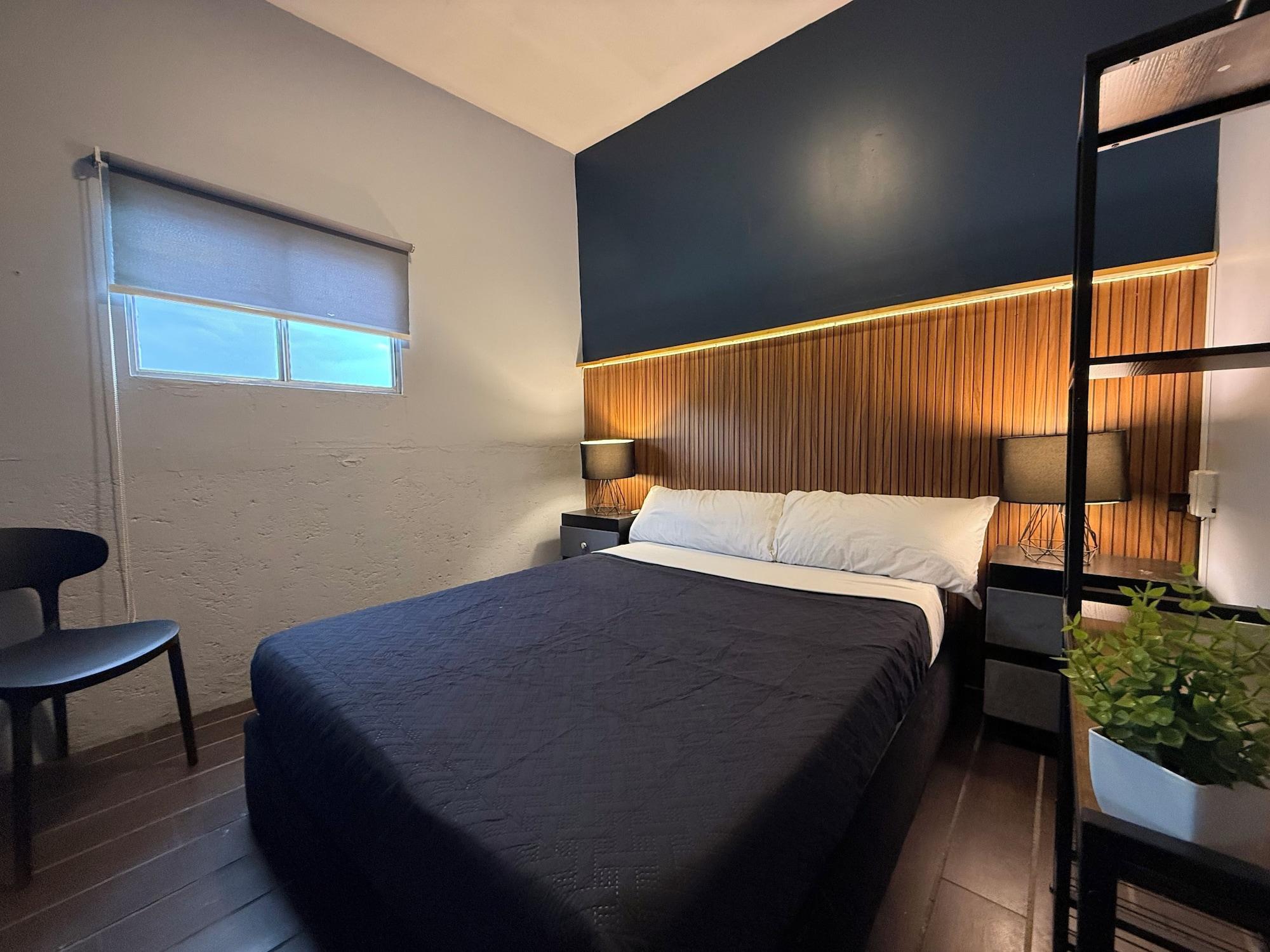 Varios Capital Hostal