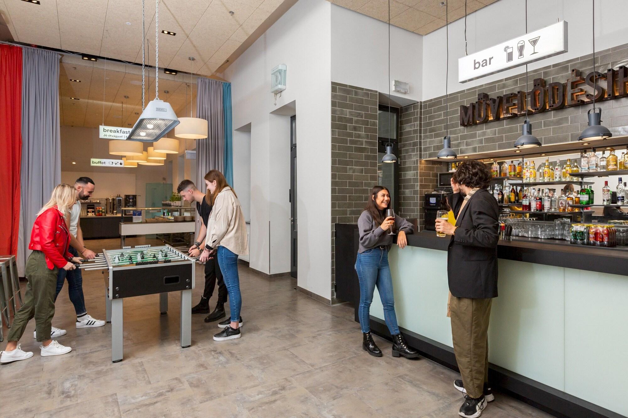 Bar/Salón a&o Budapest City - Hostel