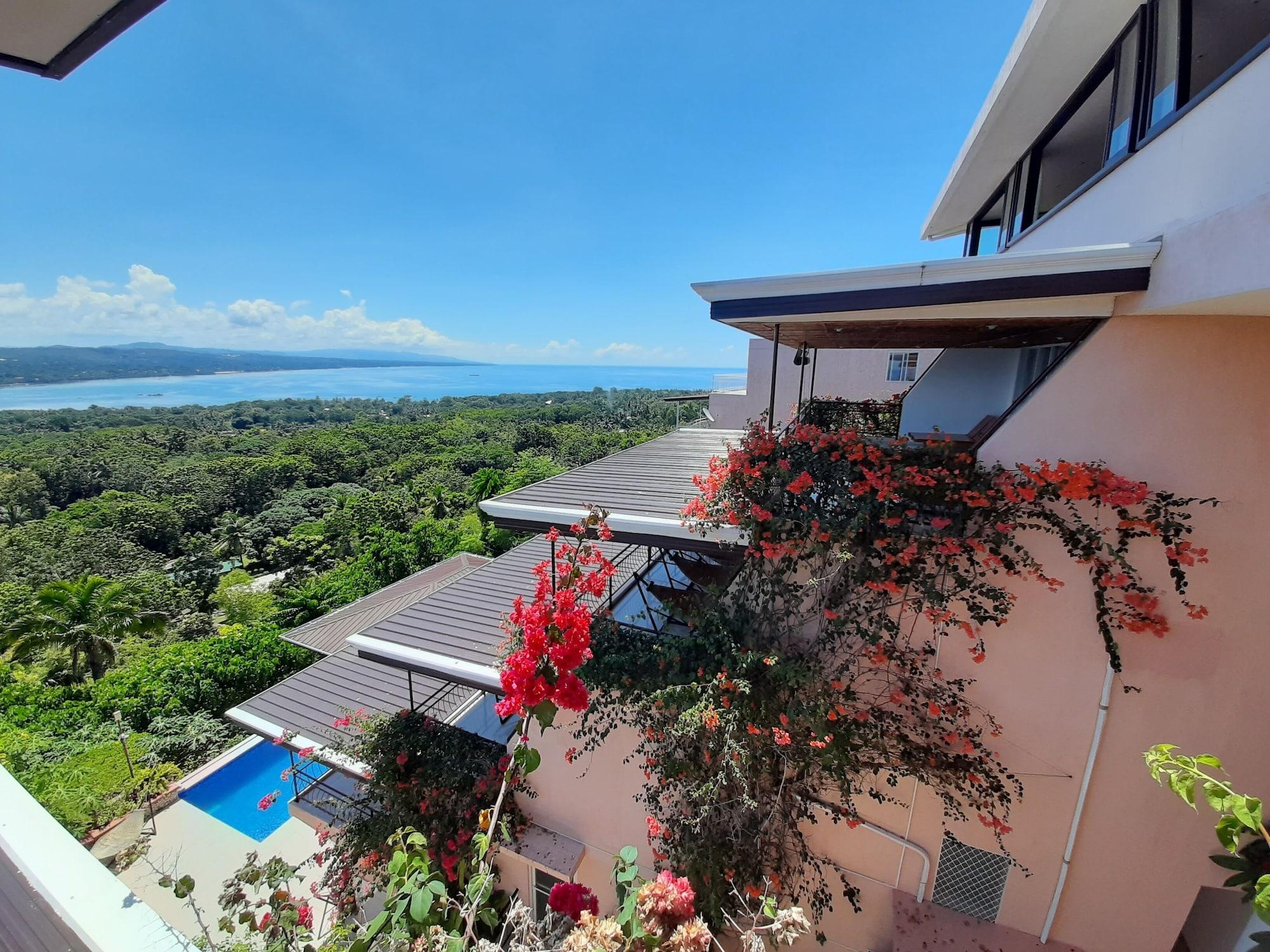 Vista Exterior Bohol Vantage Resort