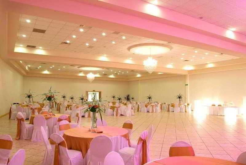 Centro de Negocios Hotel & Suite El Cason