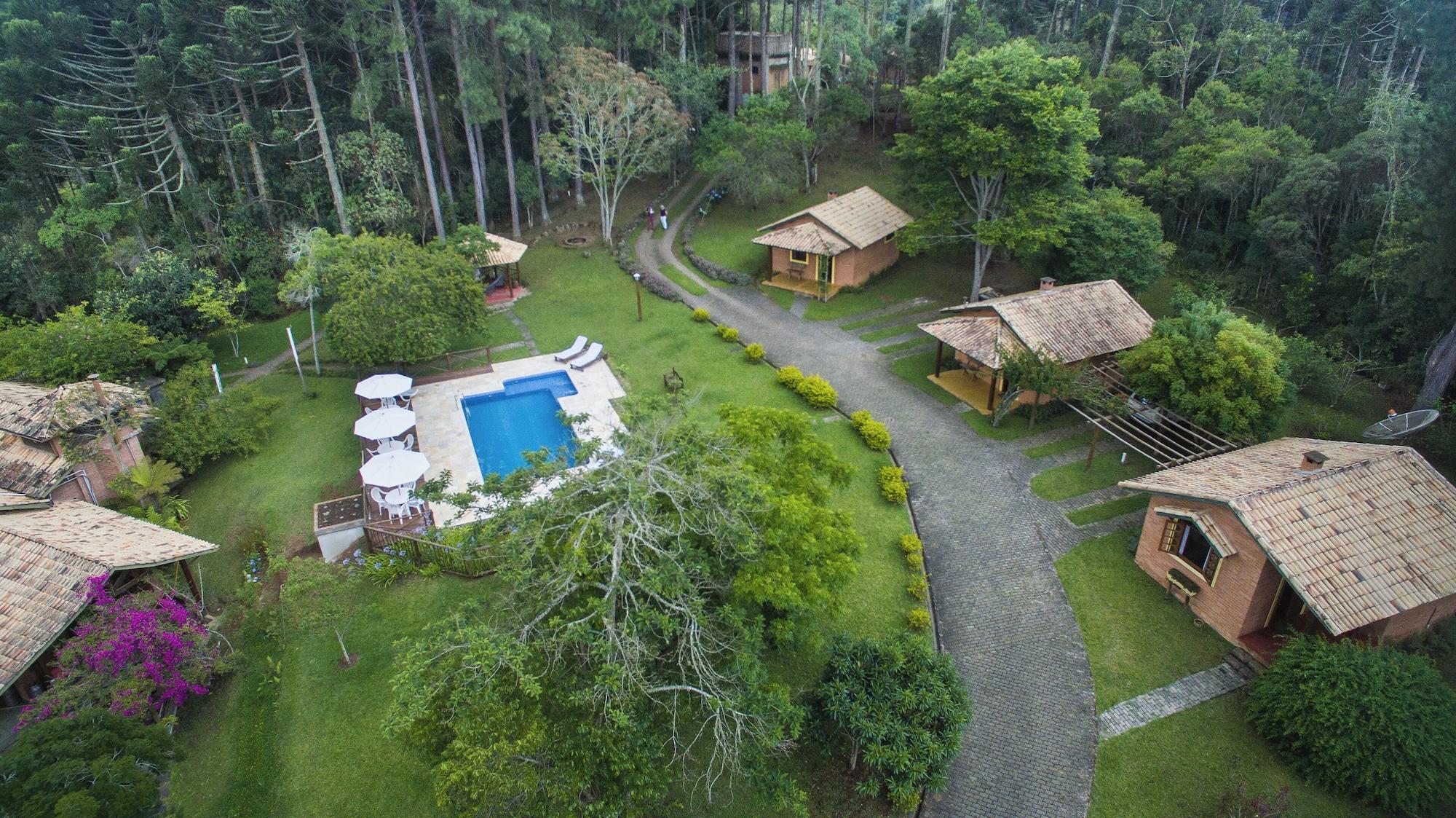 Varios Pousada Candeias Ltda