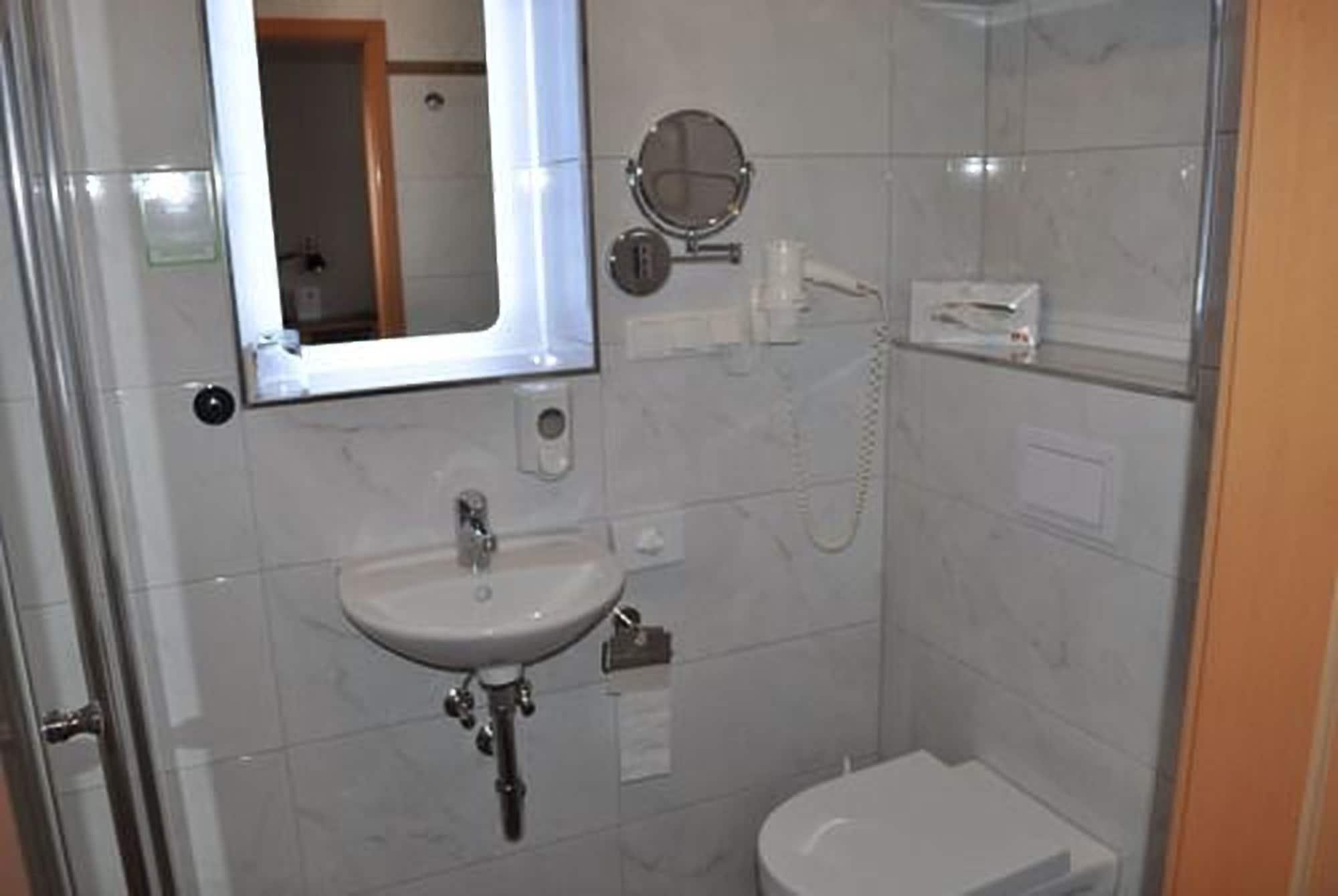 Equipamiento de Habitación Bei Hölzchen