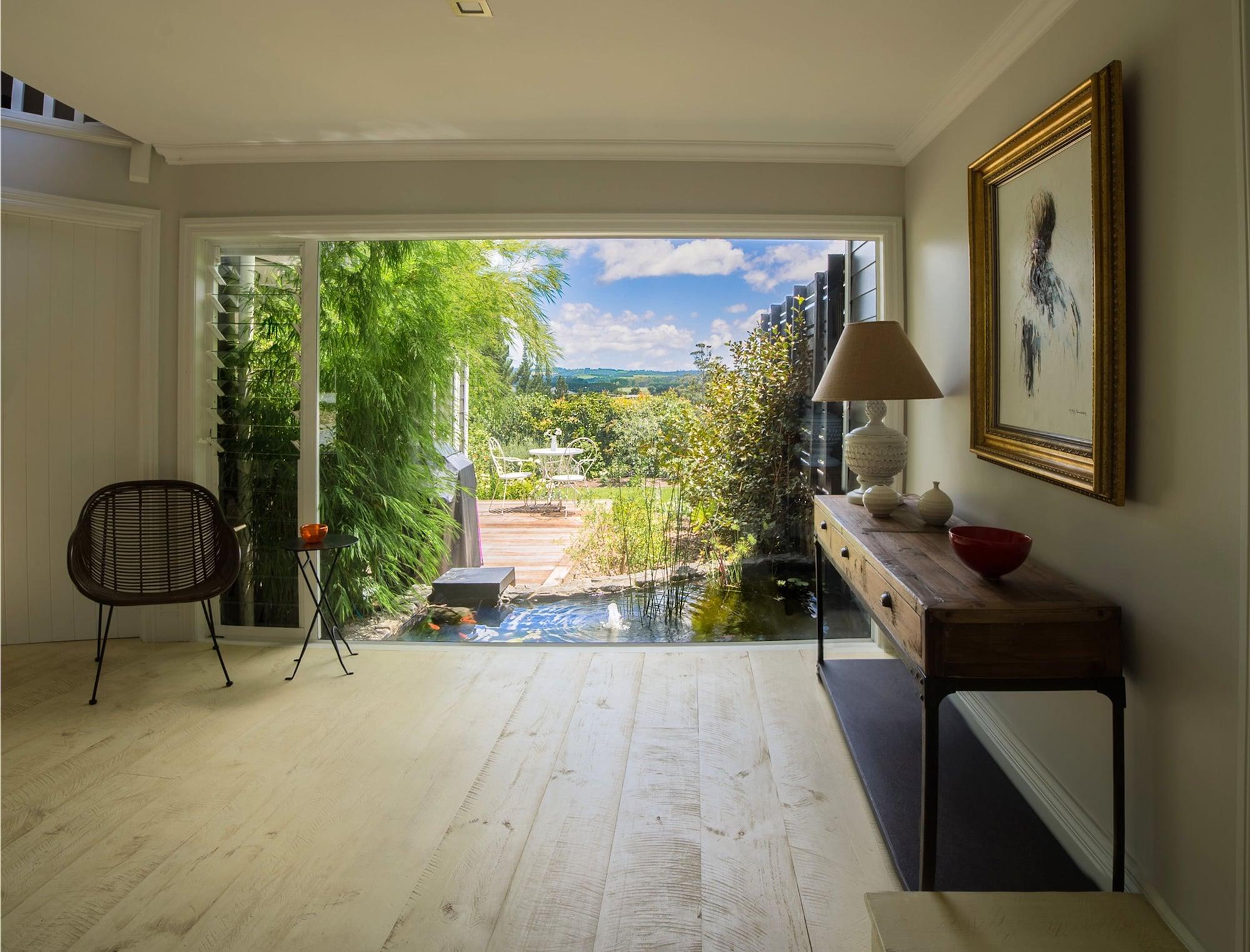 Vista Lobby Treghan Luxury Lodge