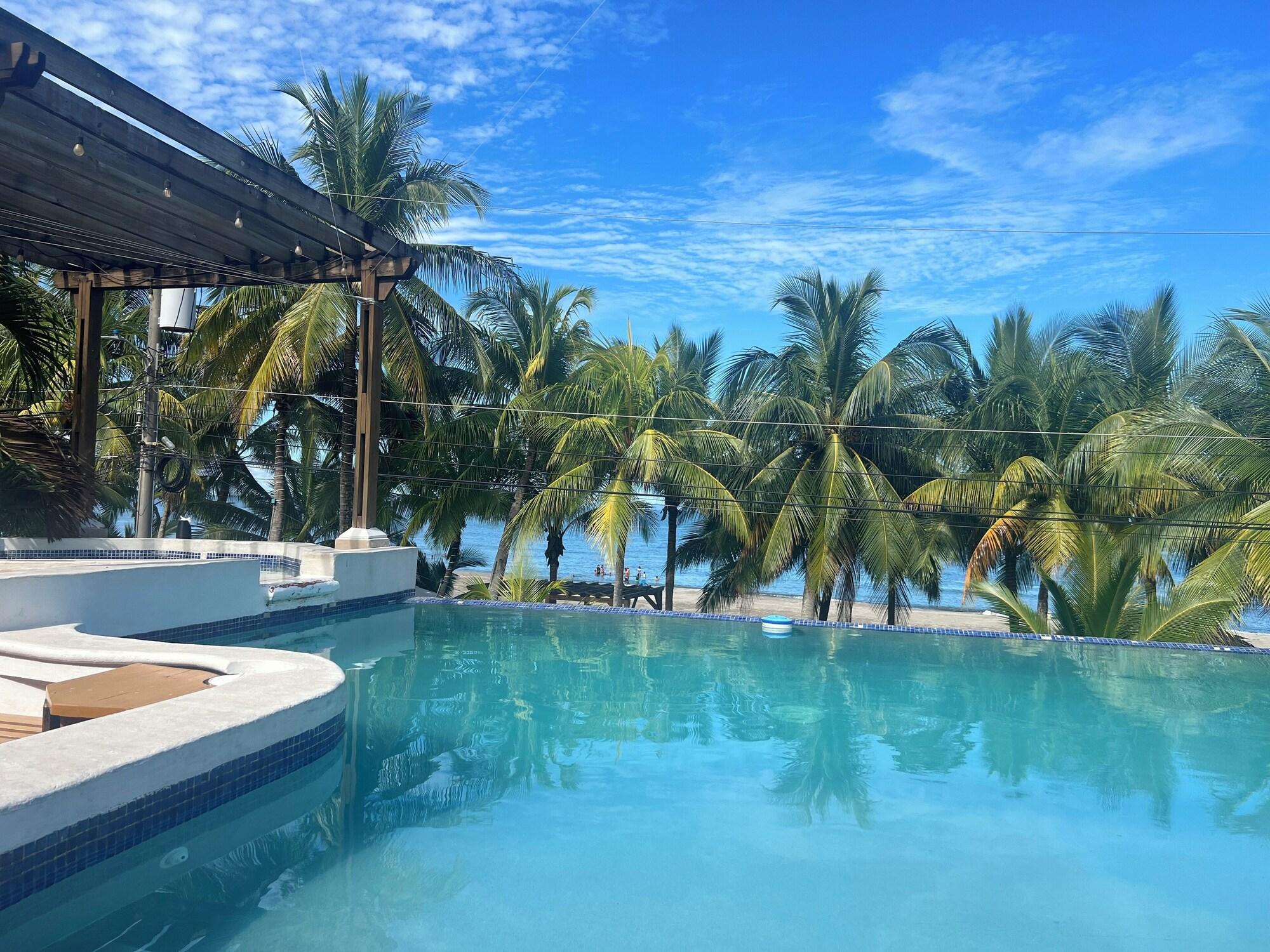 Habitación Cesar Mariscos