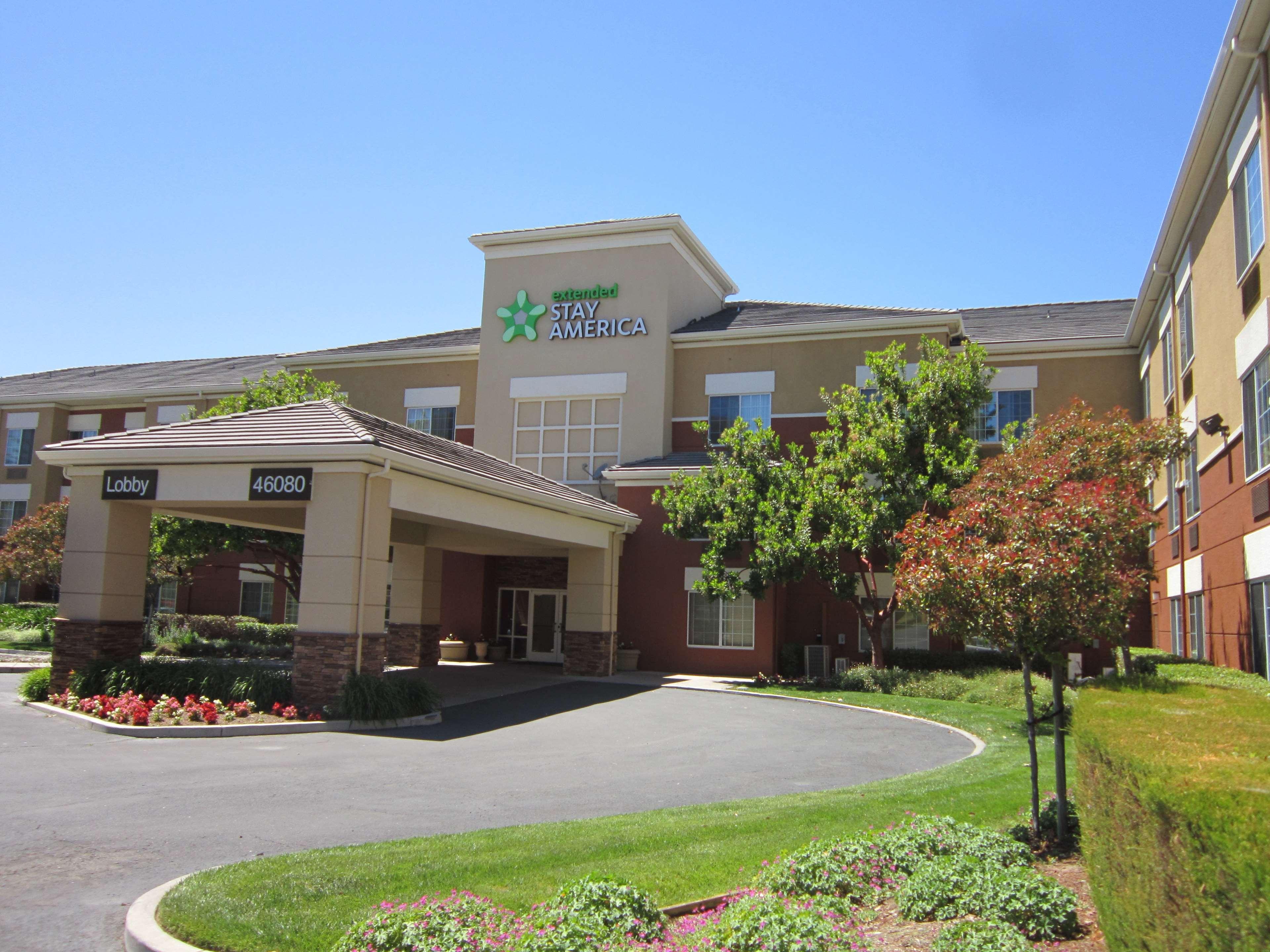 Vista Exterior Extended Stay America Suites Fremont Fremont Blvd South