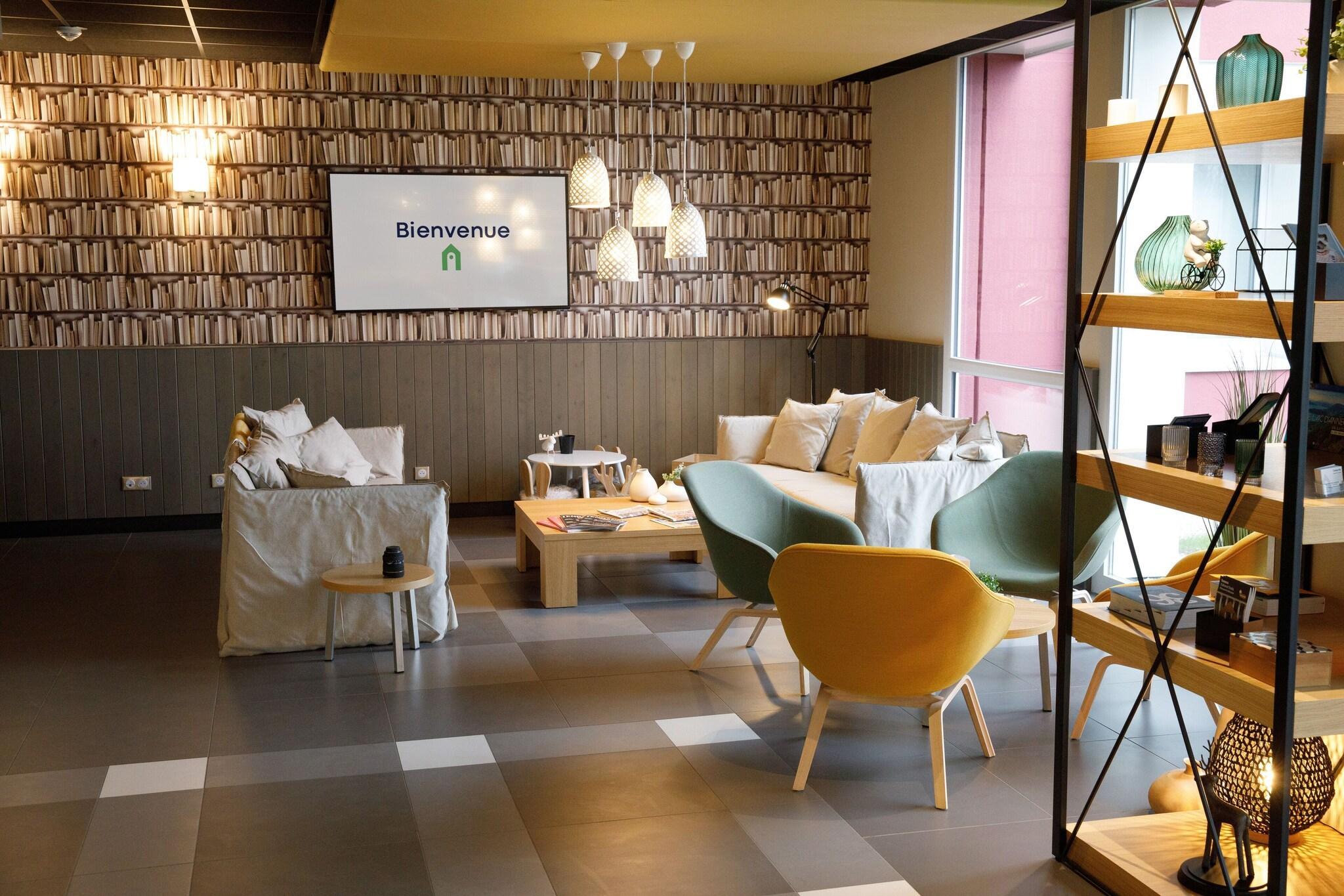 Vista Lobby Campanile Findrol Savoie Leman