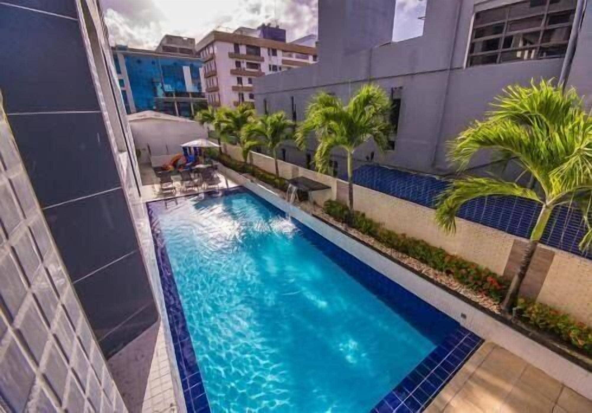 Vista Piscina Imperial Suítes
