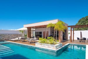 Vacation Rental - Beautiful apt in Building w Pool Guarajuba Aga0203