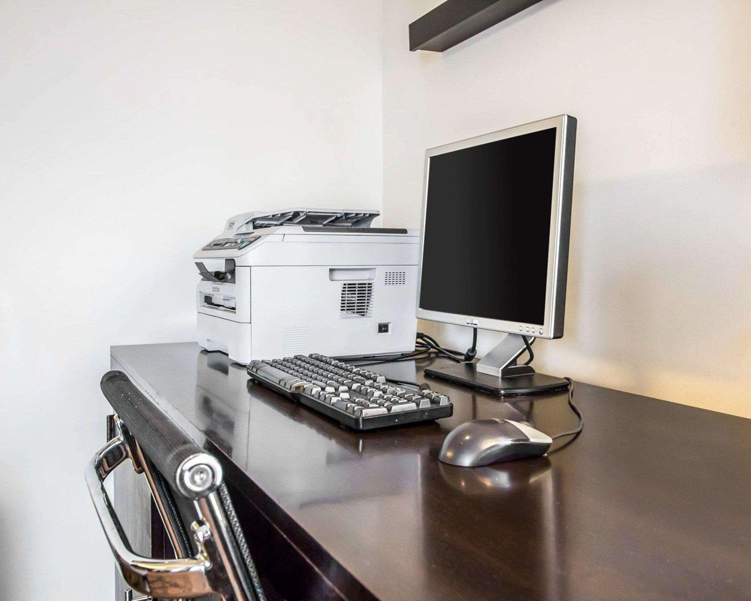 Centro de Negocios Sleep Inn & Suites Omaha Airport