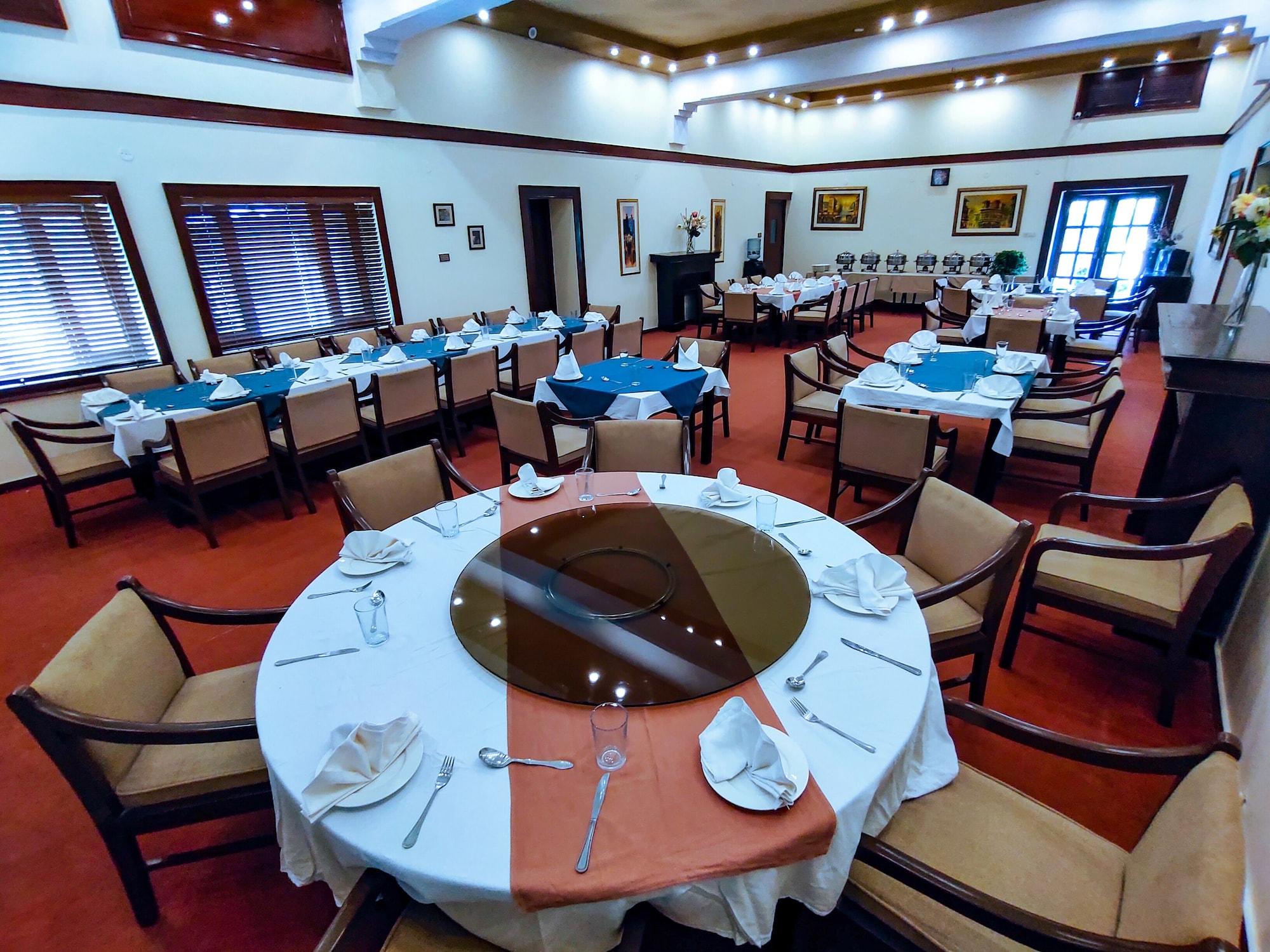 Restaurant Lockwood Hotel Murree