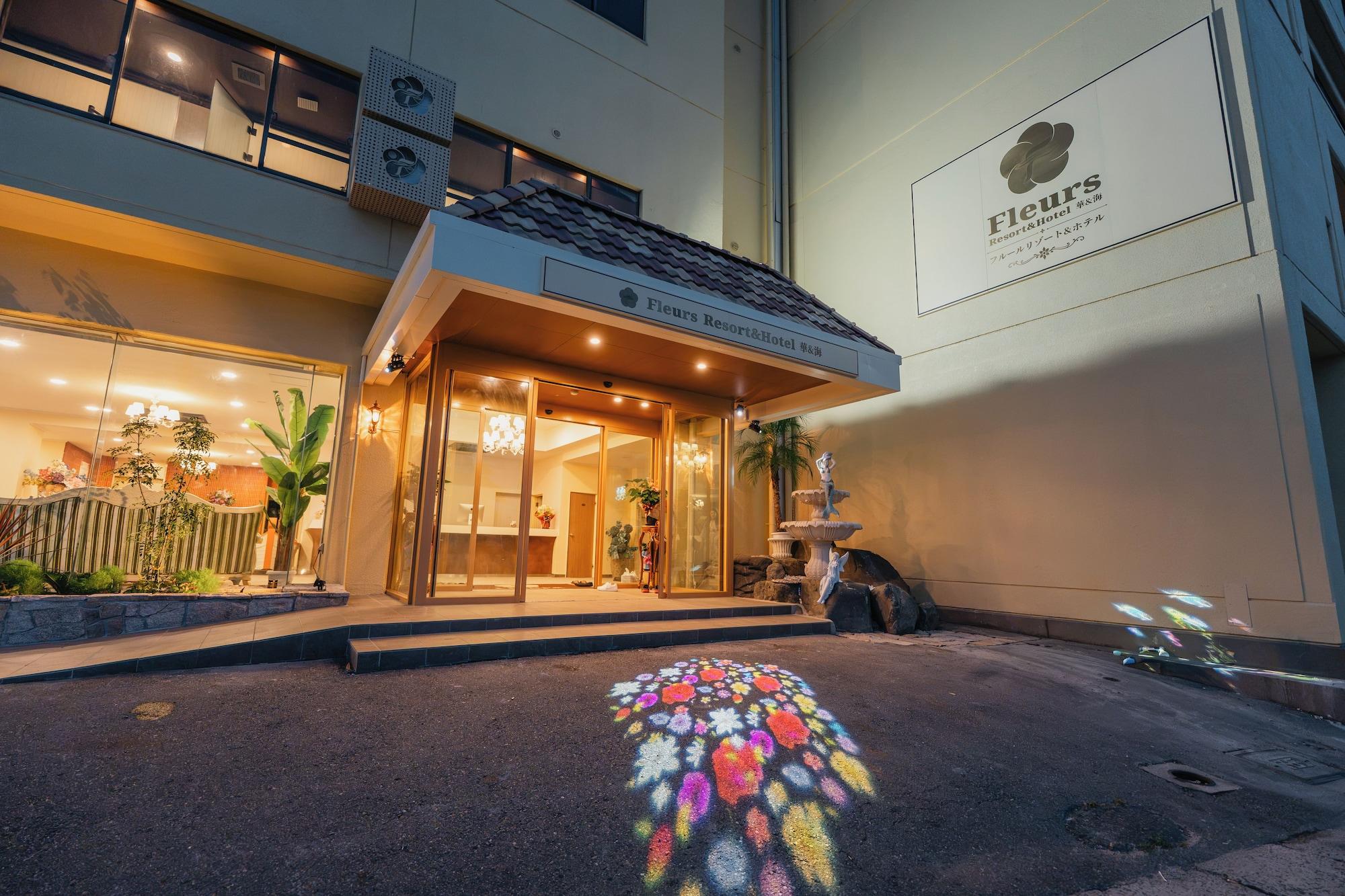 Varios Fleurs Resort & Hotel