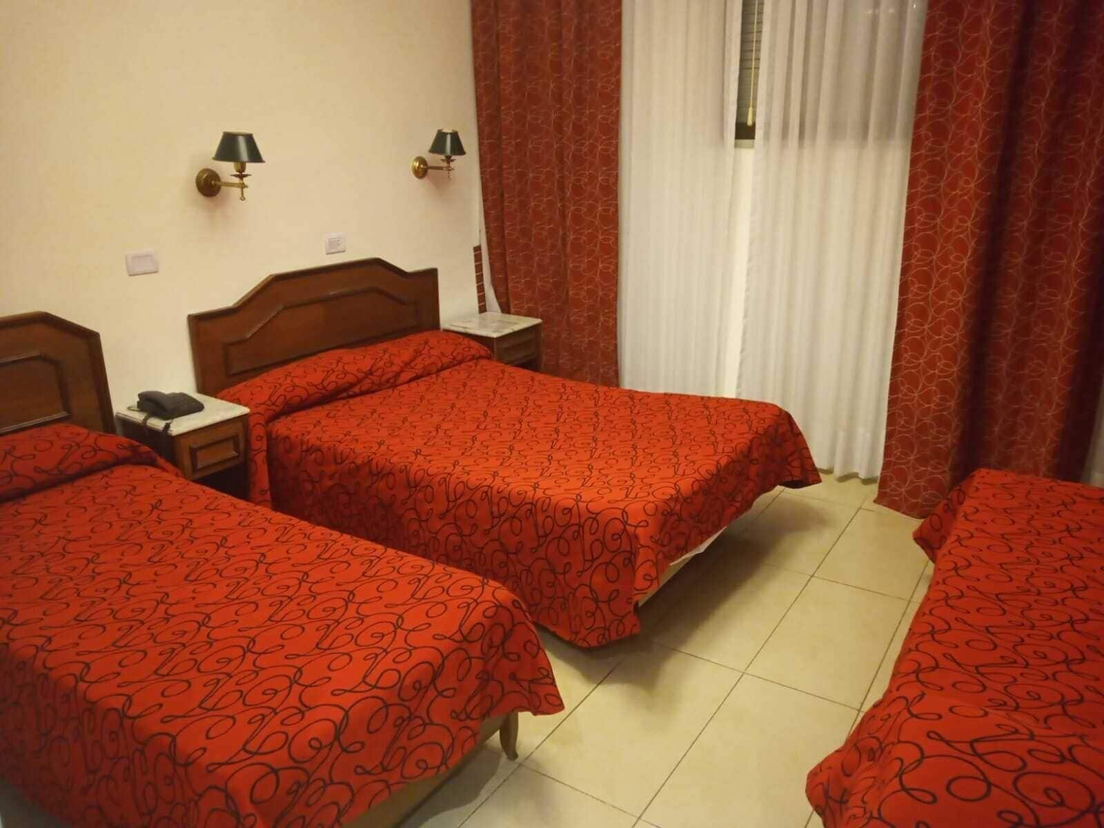 Habitación Hotel Tres Sargentos