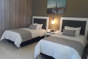 Alojamiento - Mr Hotel