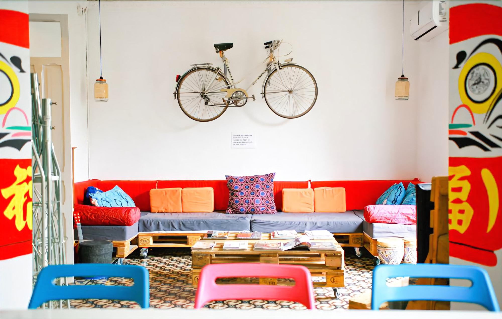 Varios Itinere Rooms - Hostel