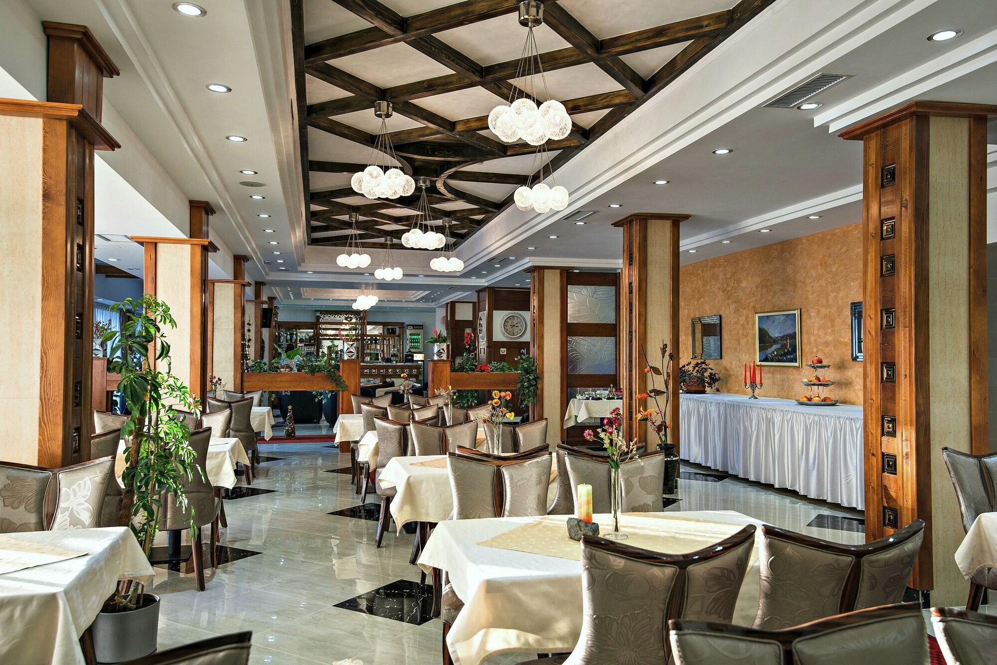 Restaurant Hotel Iris