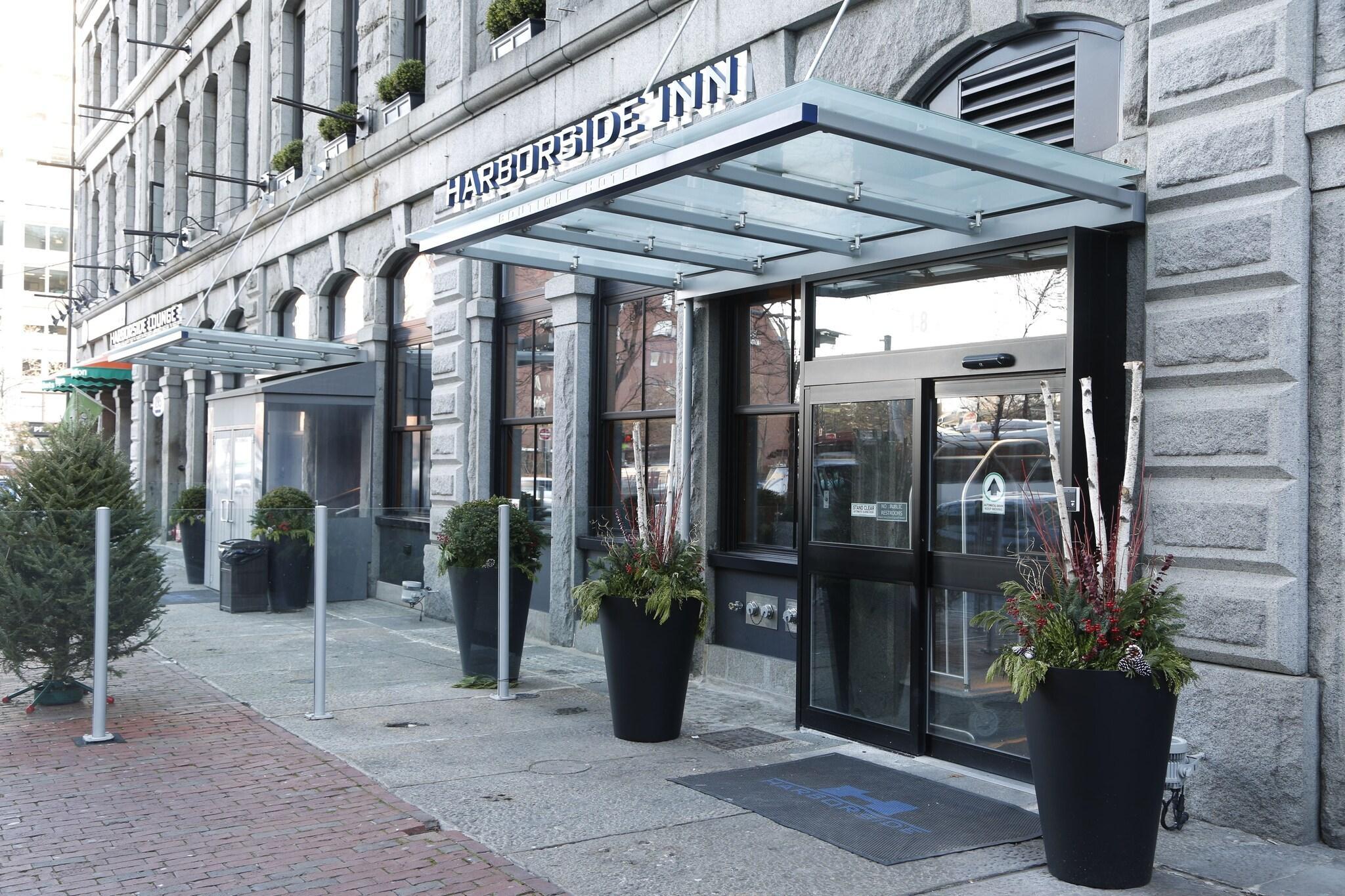 Vista Exterior Harborside Inn Of Boston