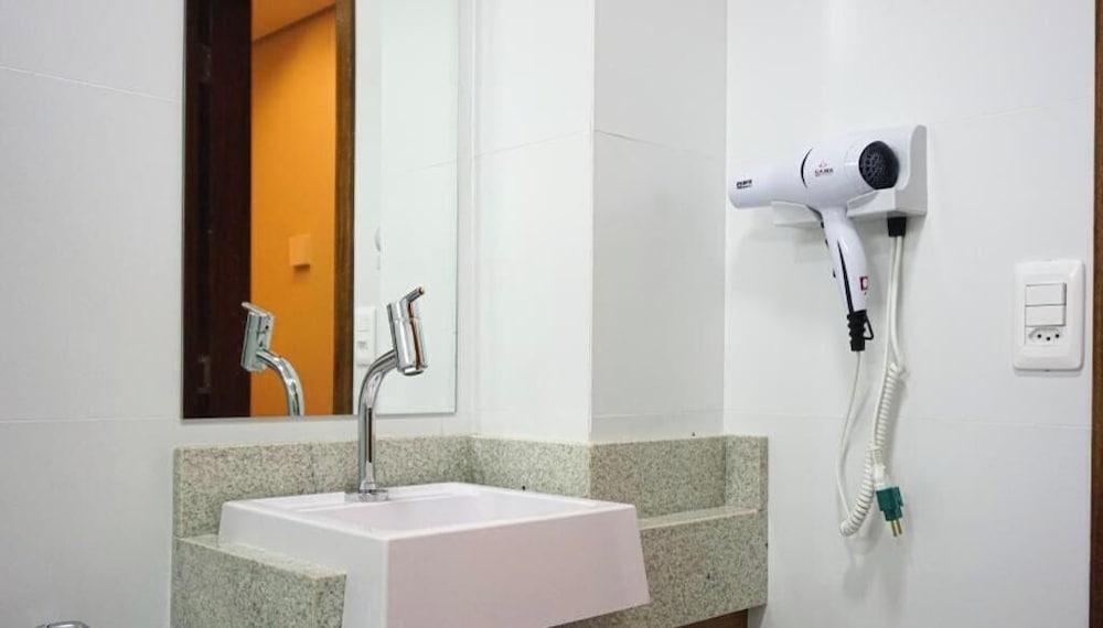 Equipamiento de Habitación Hotel Park