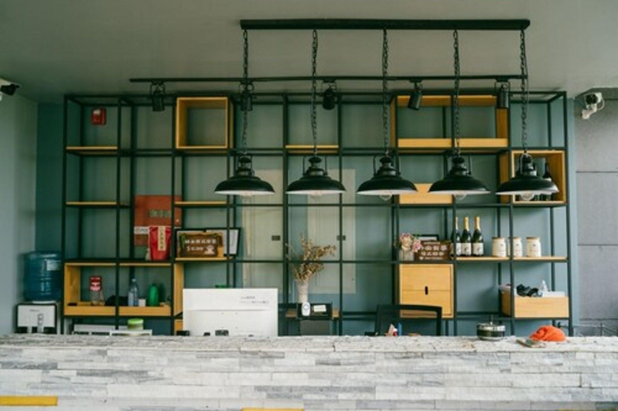 Vista Lobby Saipan Skyline Designers Hotel