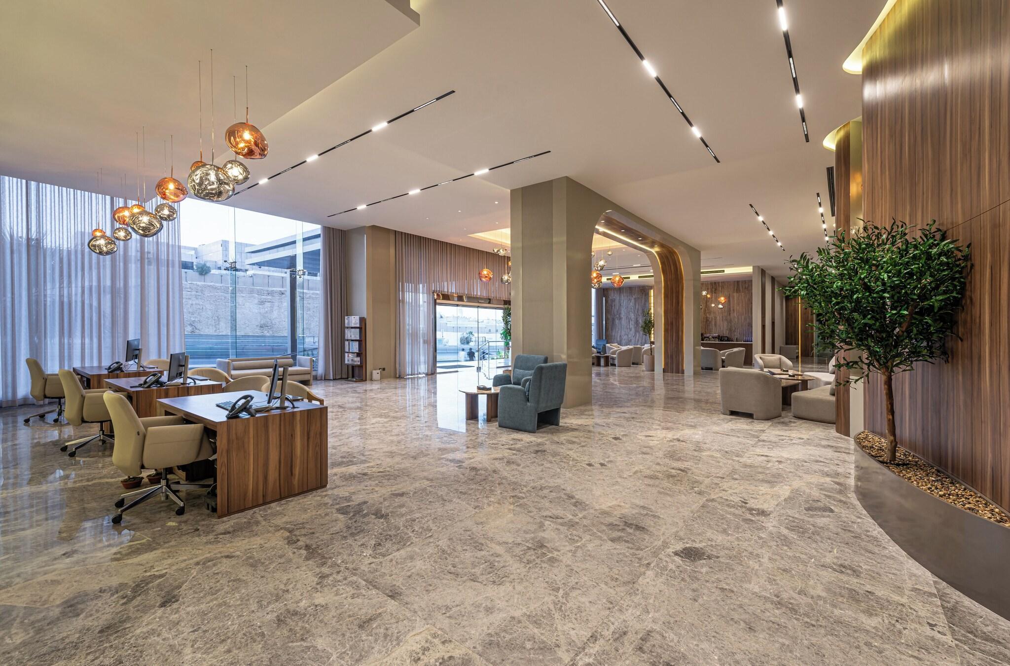 Vista Lobby Voyage Hotel