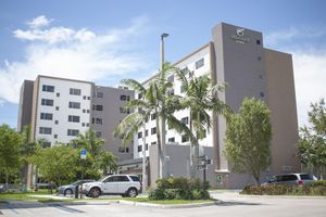 Alojamiento - Element Miami Doral