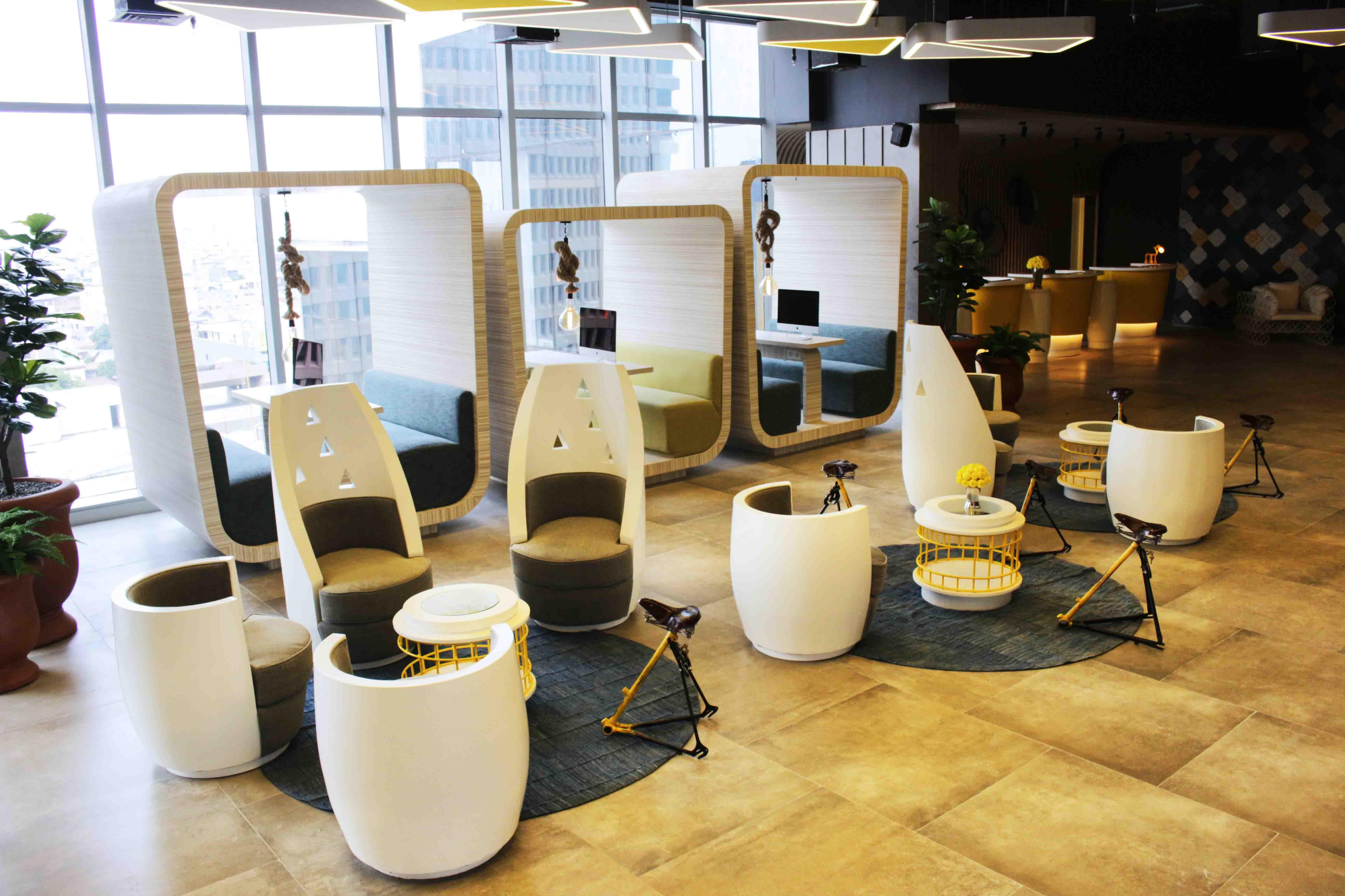 Bar/Salón YELLO Hotel Harmoni Jakarta