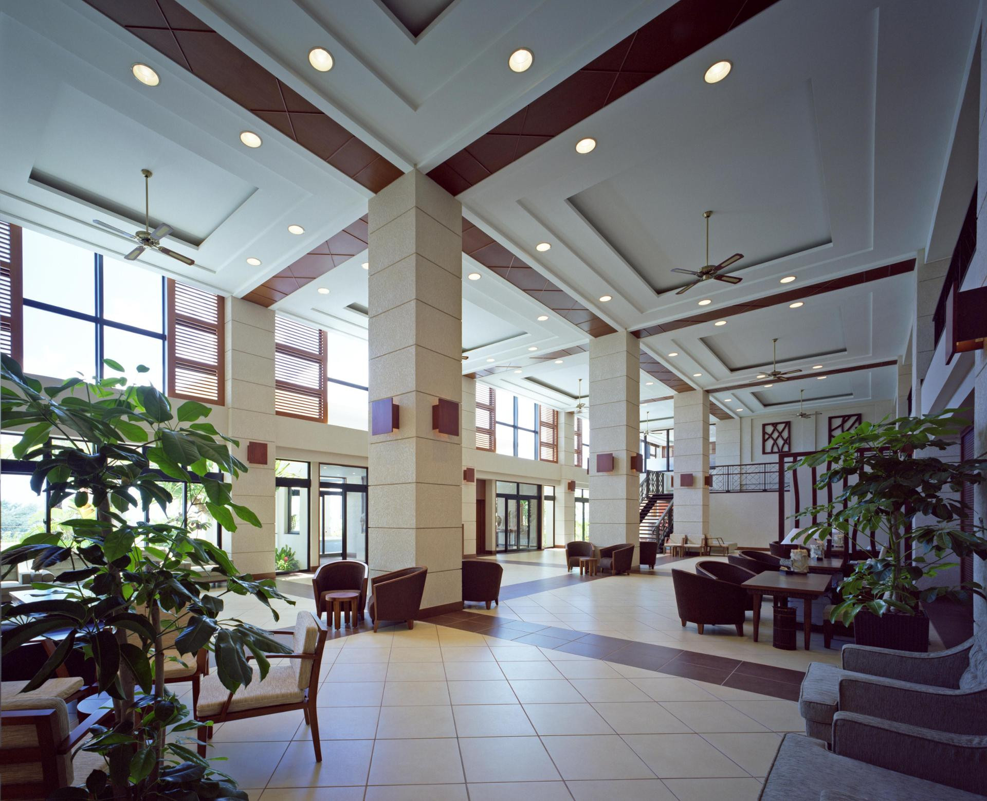 Vista Lobby Kafuu Resort Fuchaku Condo Hotel
