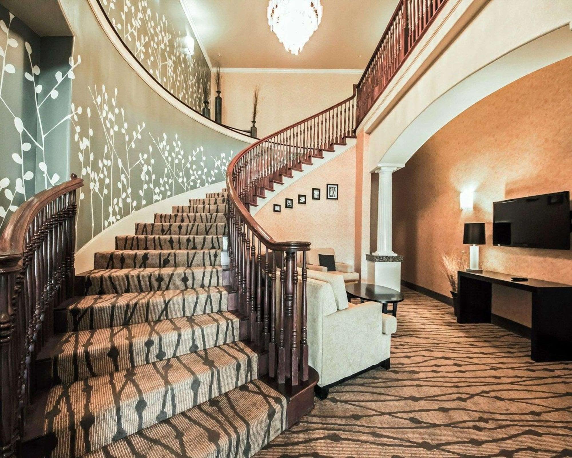Vista Lobby Sleep Inn & Suites Shamrock
