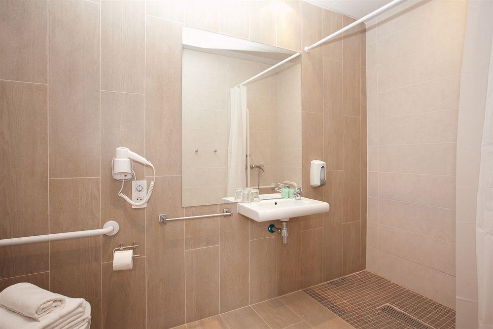 Equipamiento de Habitación Hostal Centric