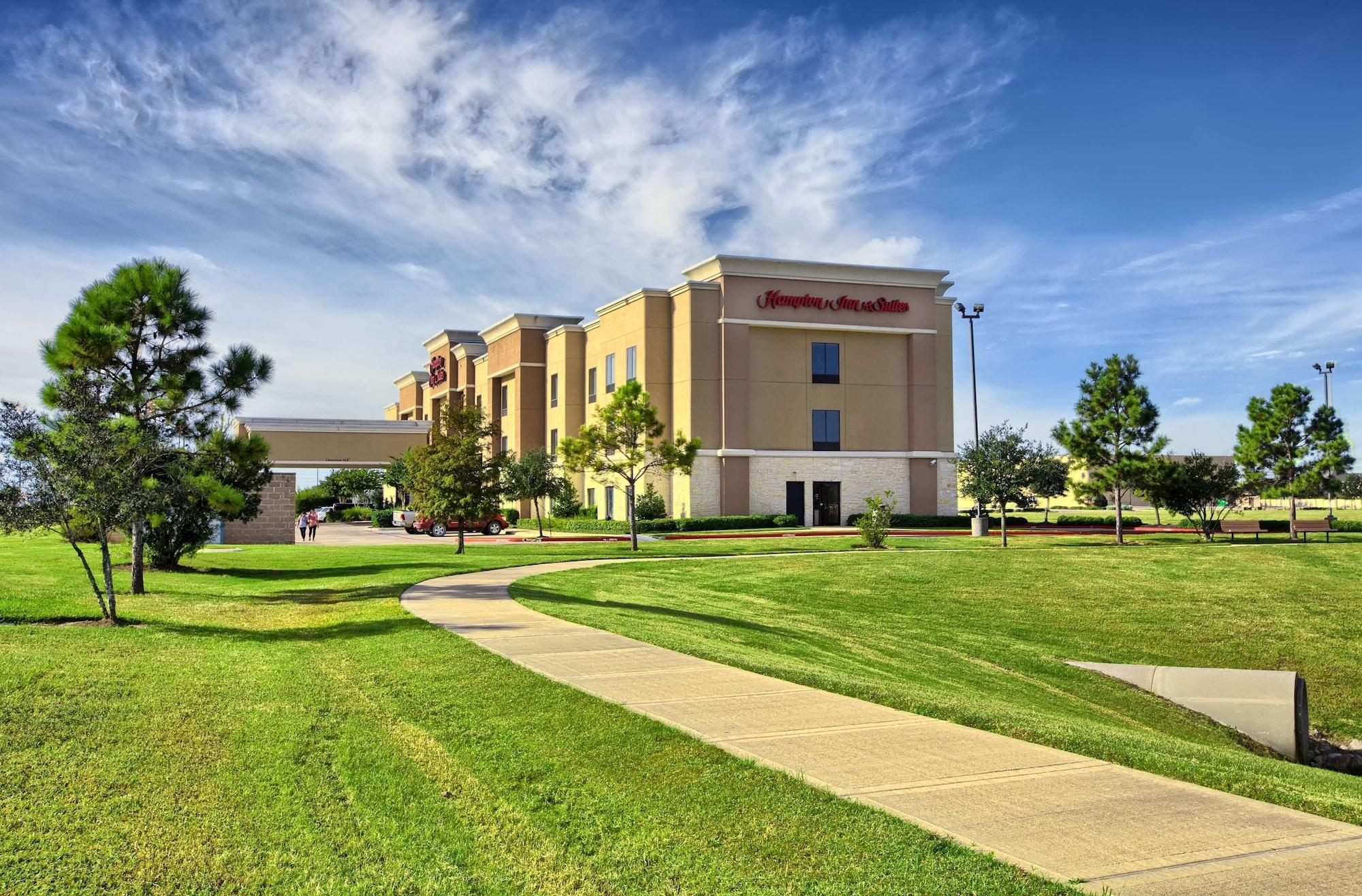 Vista Exterior Hampton Inn & Suites Houston - Rosenberg