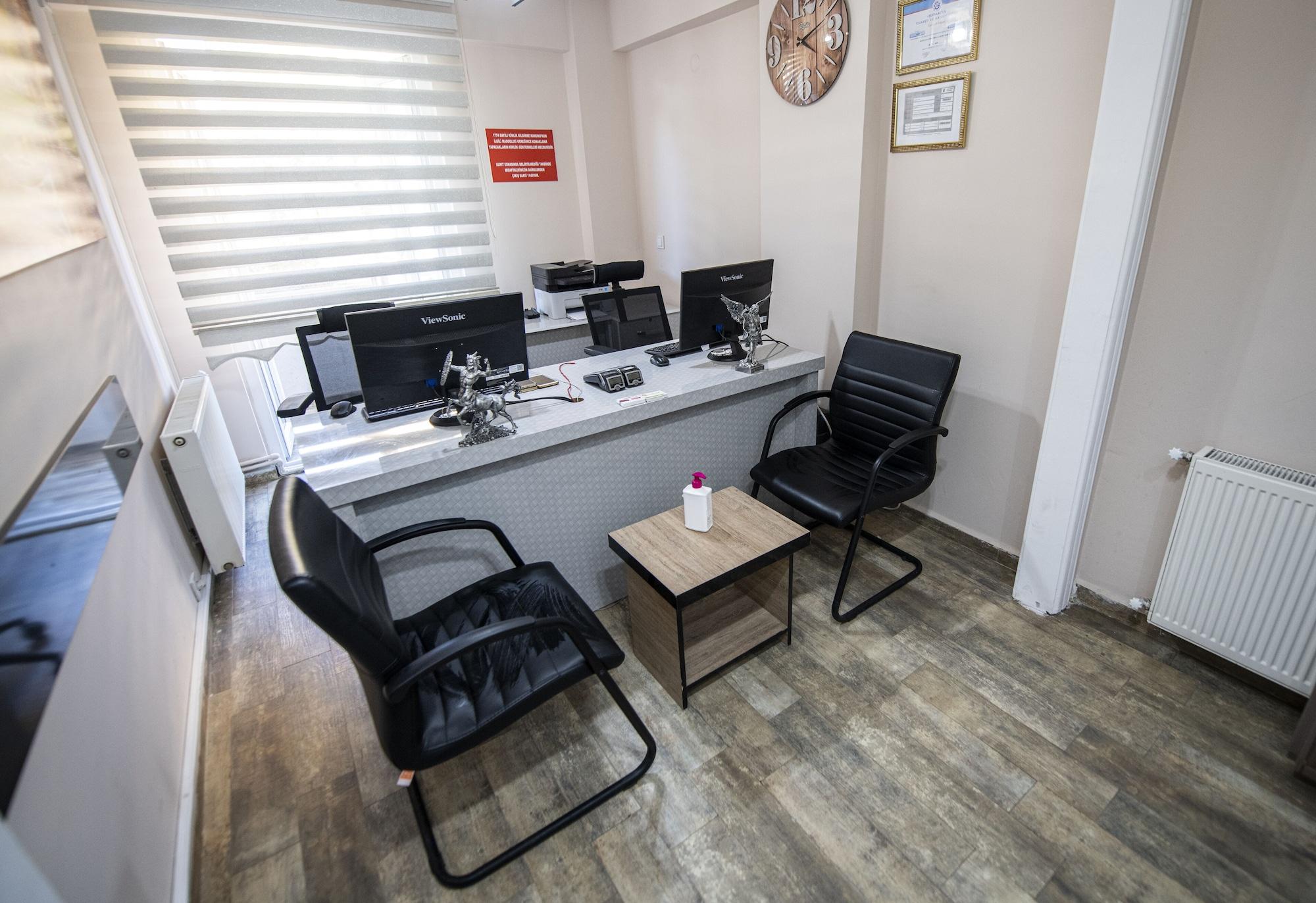 Centro de Negocios Bella Suit Konaklama