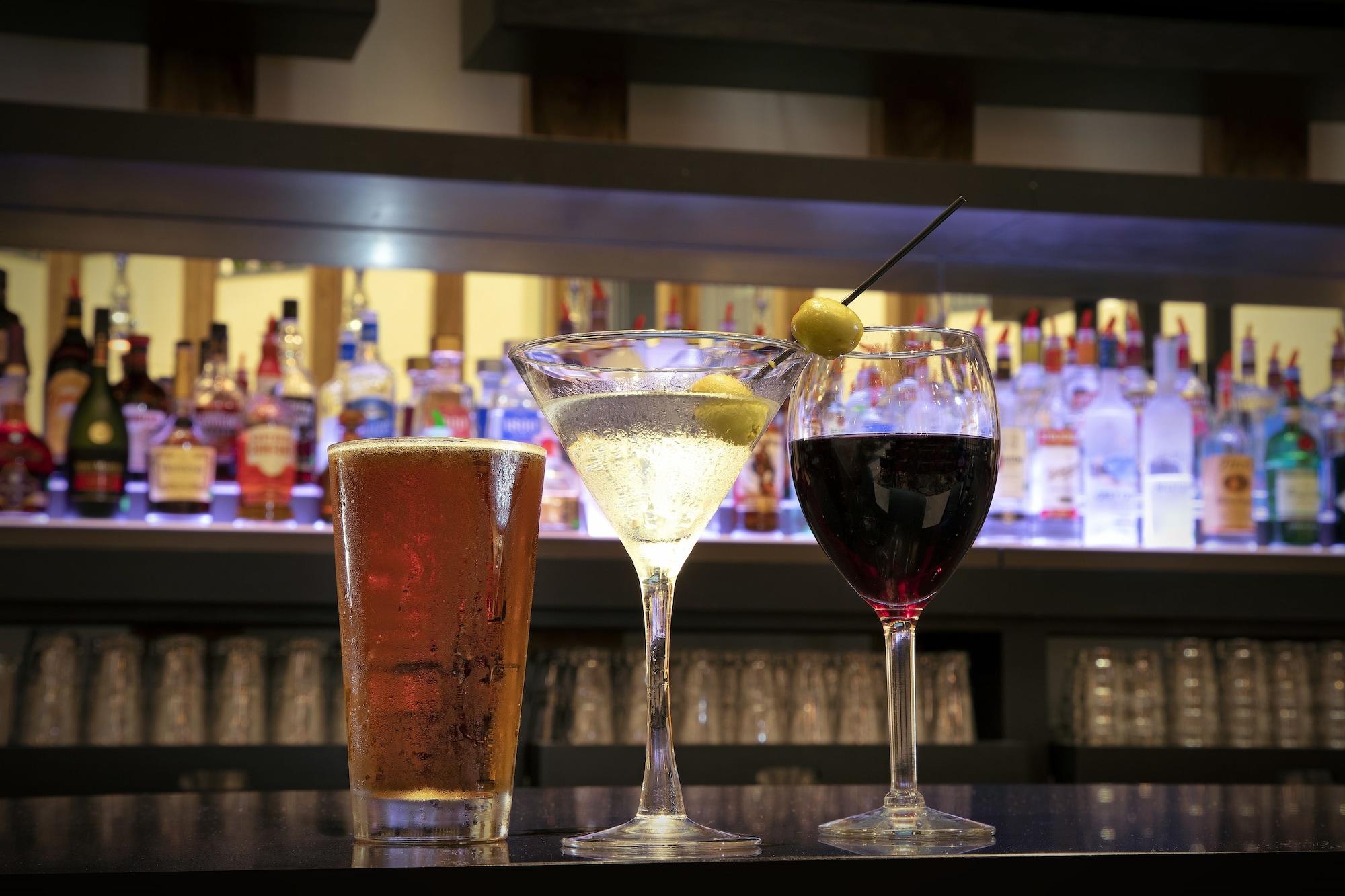 Restaurant Embassy Suites by Hilton Orlando Airport