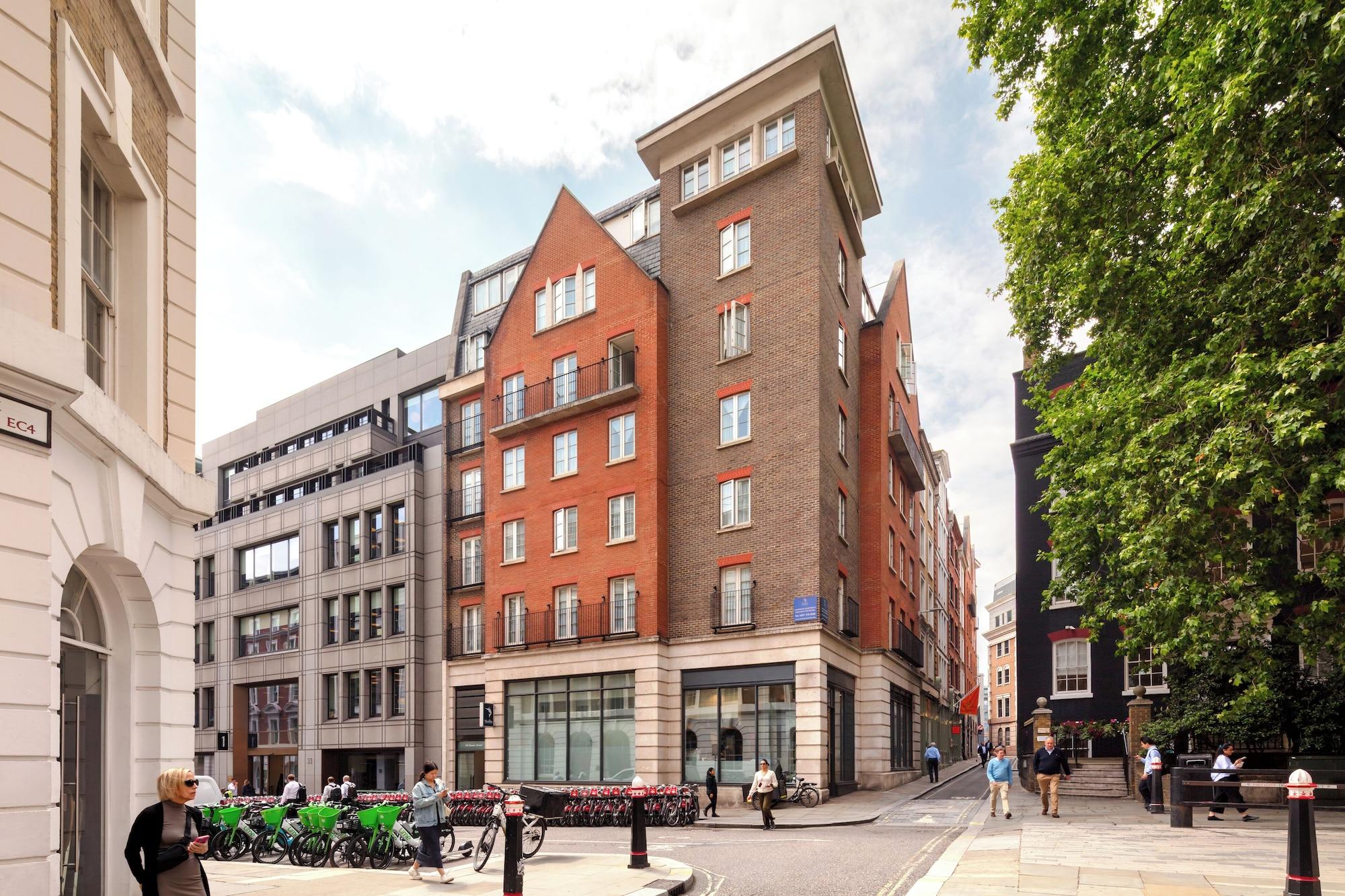 Vista Exterior Marlin Apartments London City - Queen Street