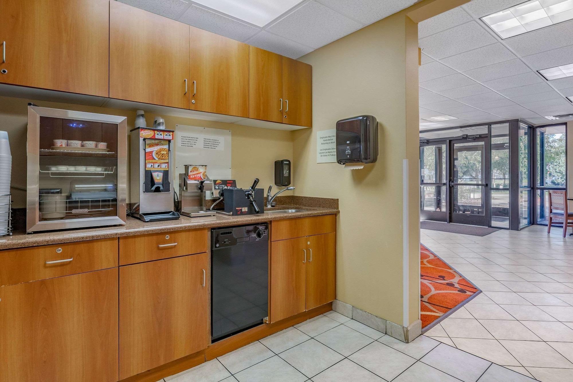 Restaurant Econo Lodge Inn & Suites Fairgrounds