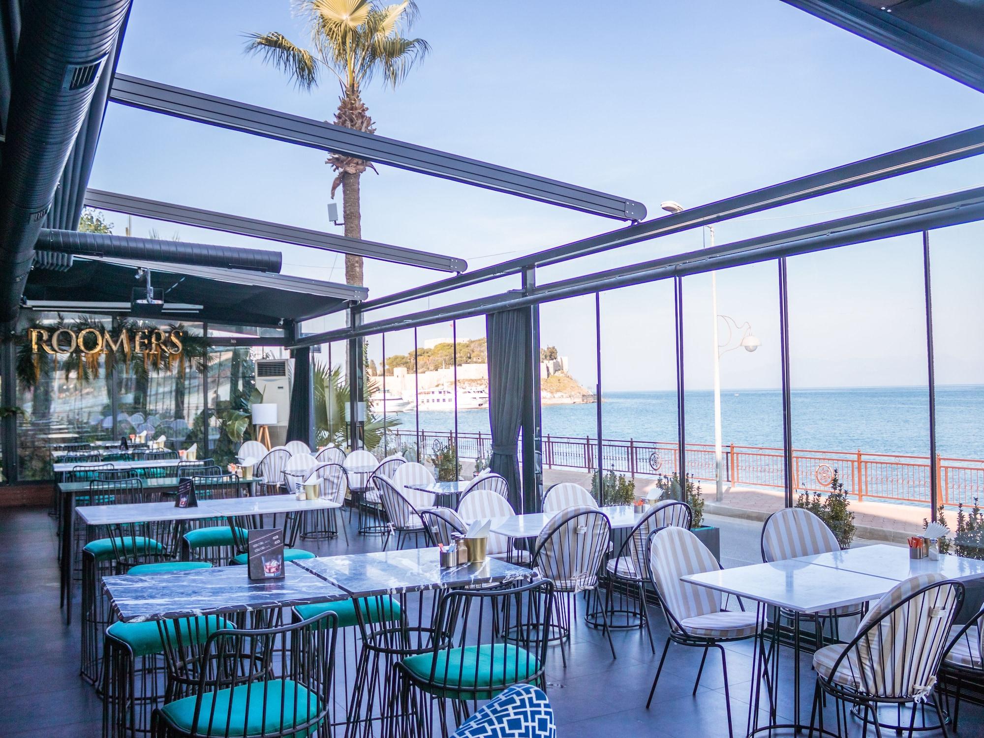 Bar/Salón Efe Boutique Hotel