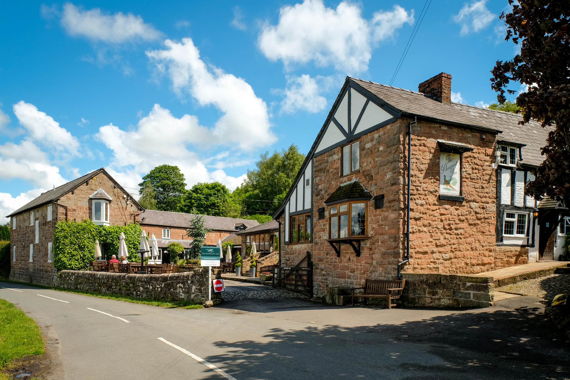Vista Exterior The Pheasant Inn