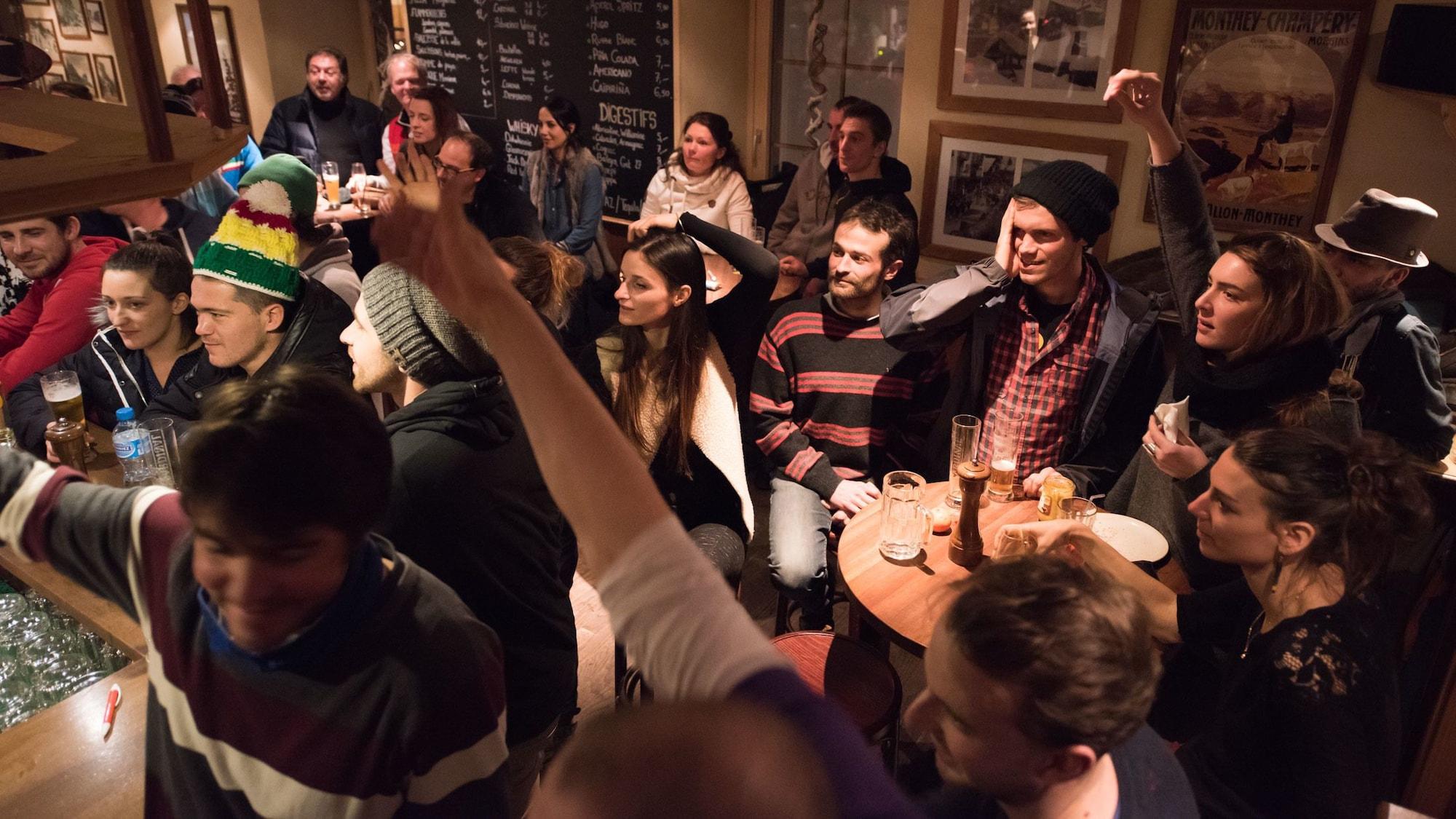 Bar/Salón Hotel Suisse