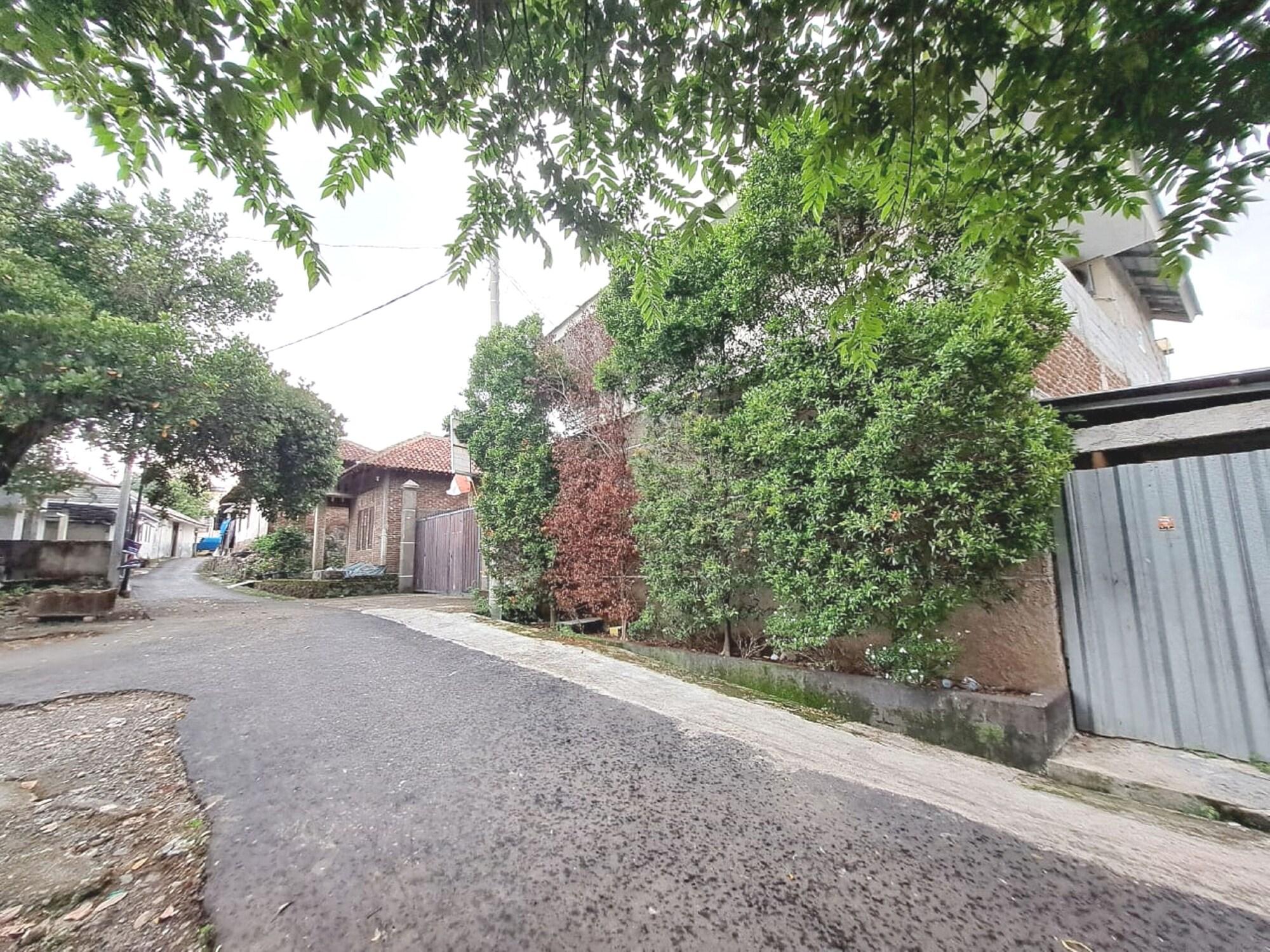 Vista Exterior OYO LIFE 93634 Penginapan D'palinggihan Syariah
